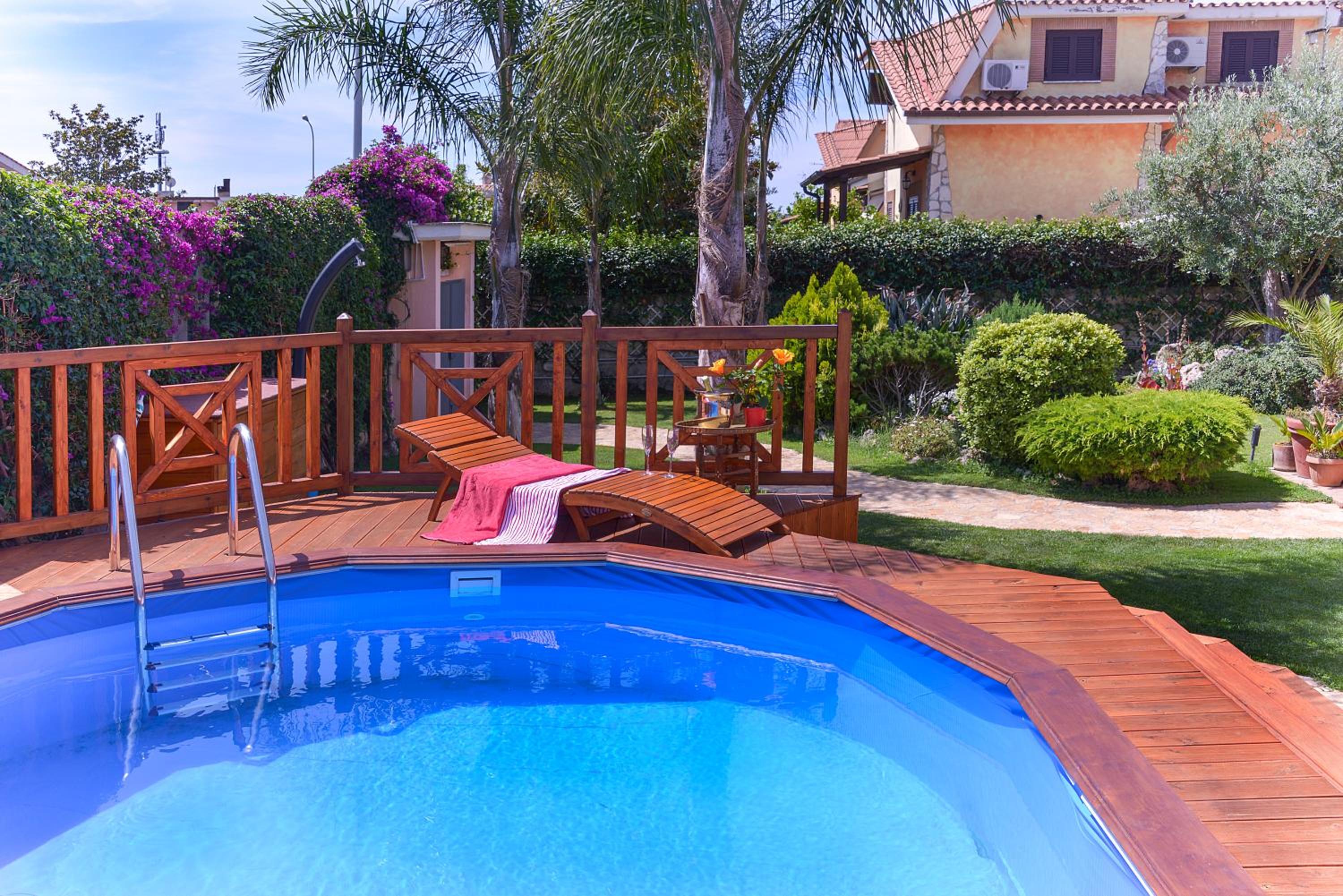 VILLA NEVADA Esclusiva con PISCINA Privata, Il Tuo Angolo di Pace a 5 Minuti dal MARE e 20 Minuti da ROMA photo 3