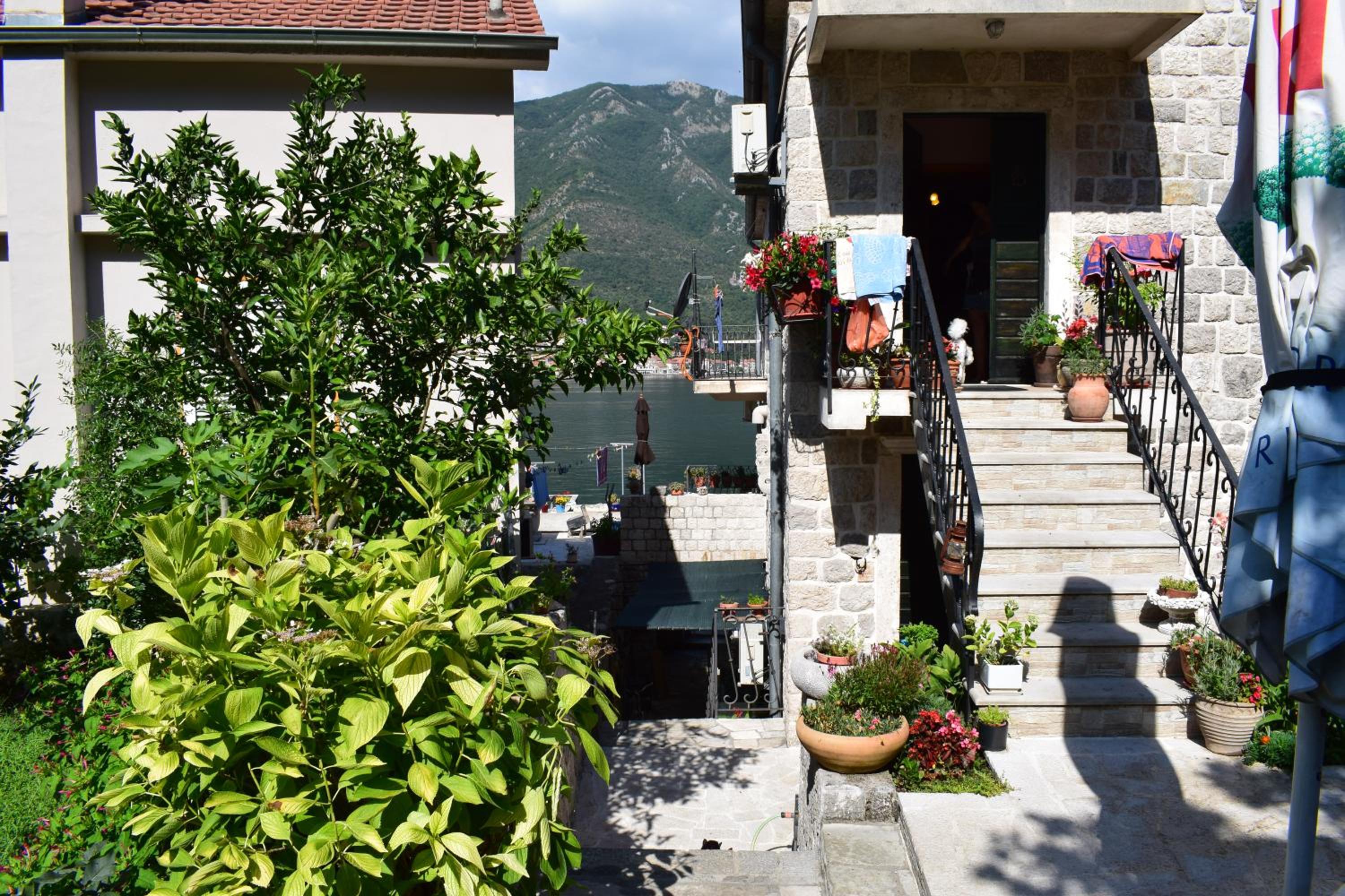 Captain's House in Dobrota