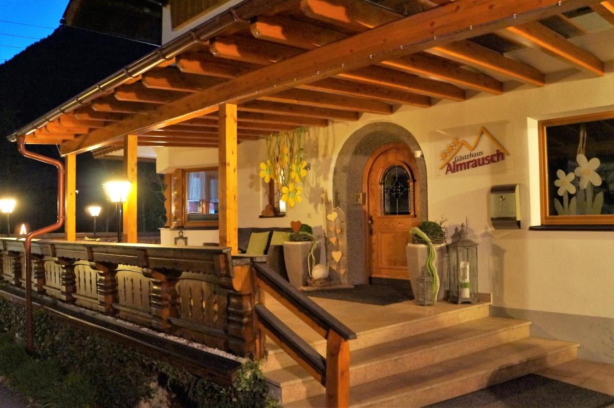 Gästehaus Almrausch, Ferienanlage mit Pool