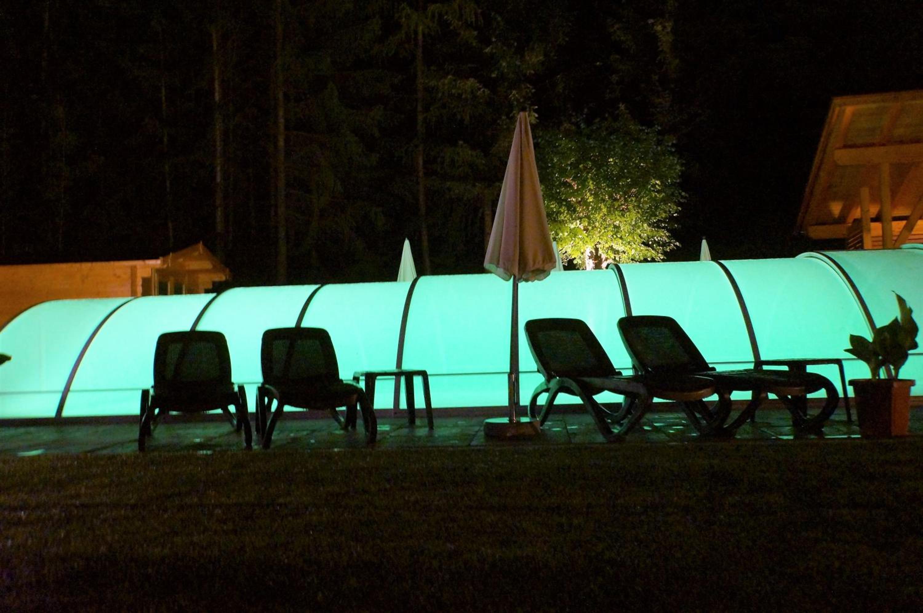 Gästehaus Almrausch, Ferienanlage mit Pool