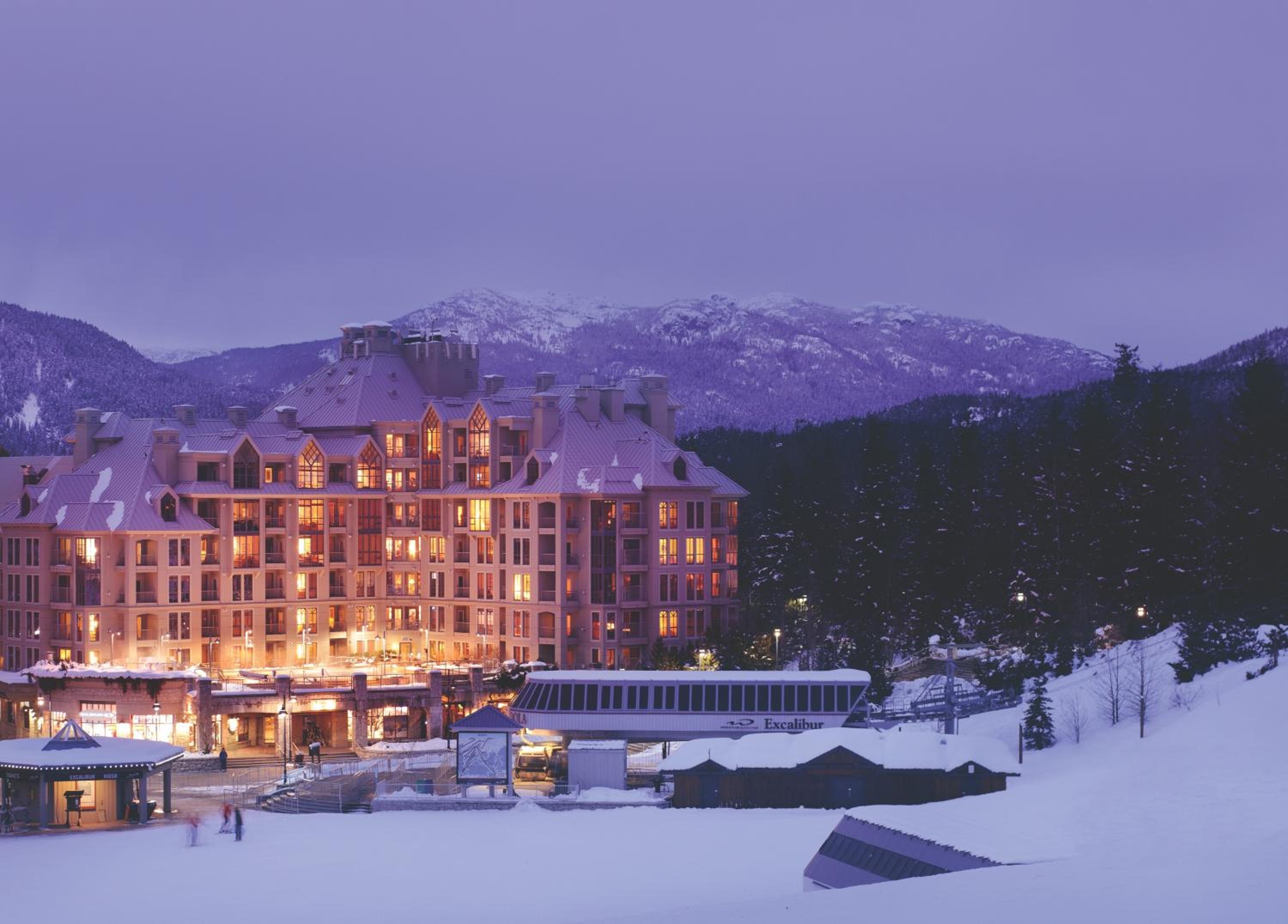 Hotel Pan Pacific Whistler Mountainside - Image 1