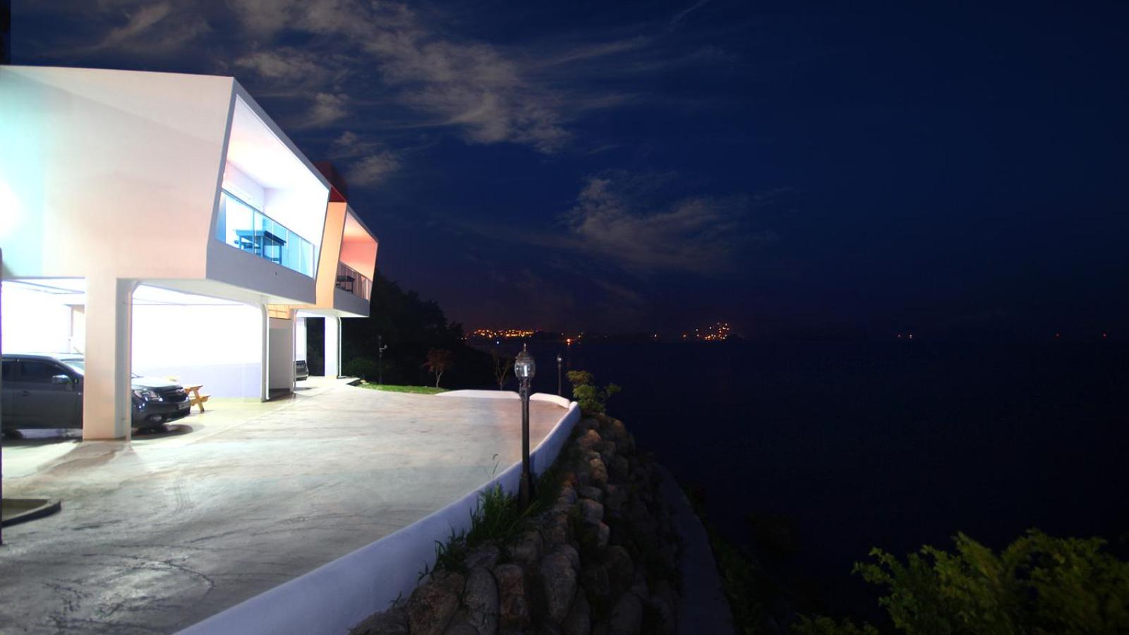 Blue & White Pension