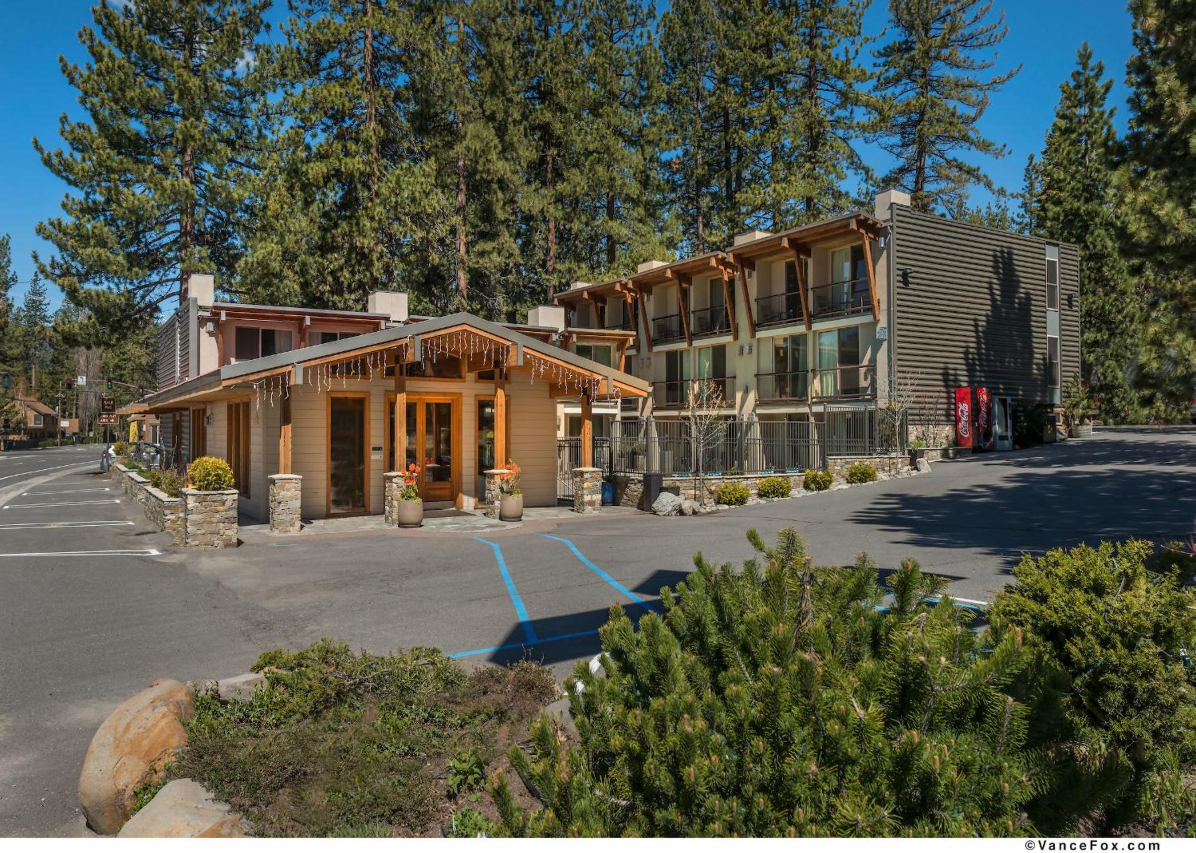 Firelite Lodge - Property Image 6