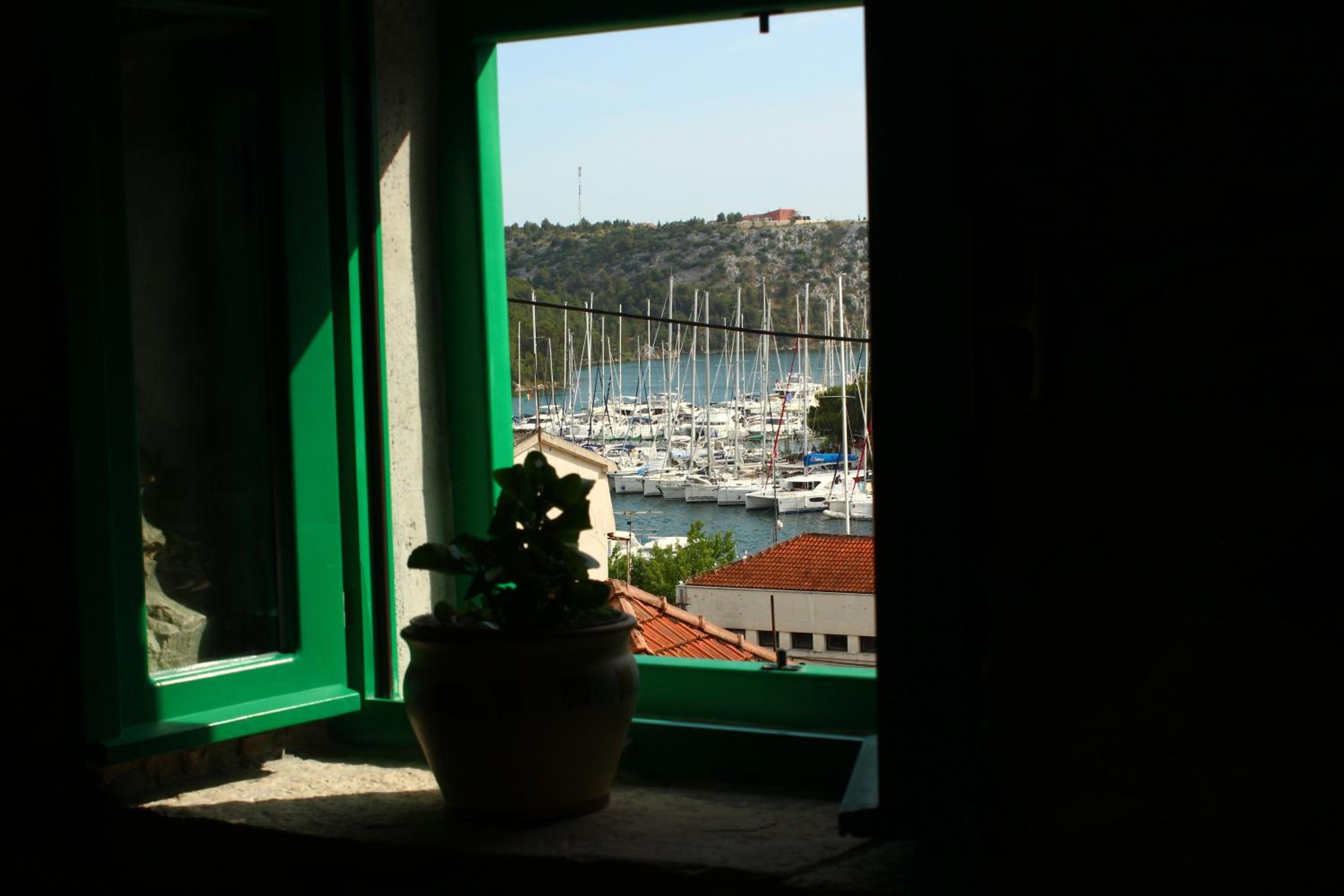 Holiday Home Anna view 3