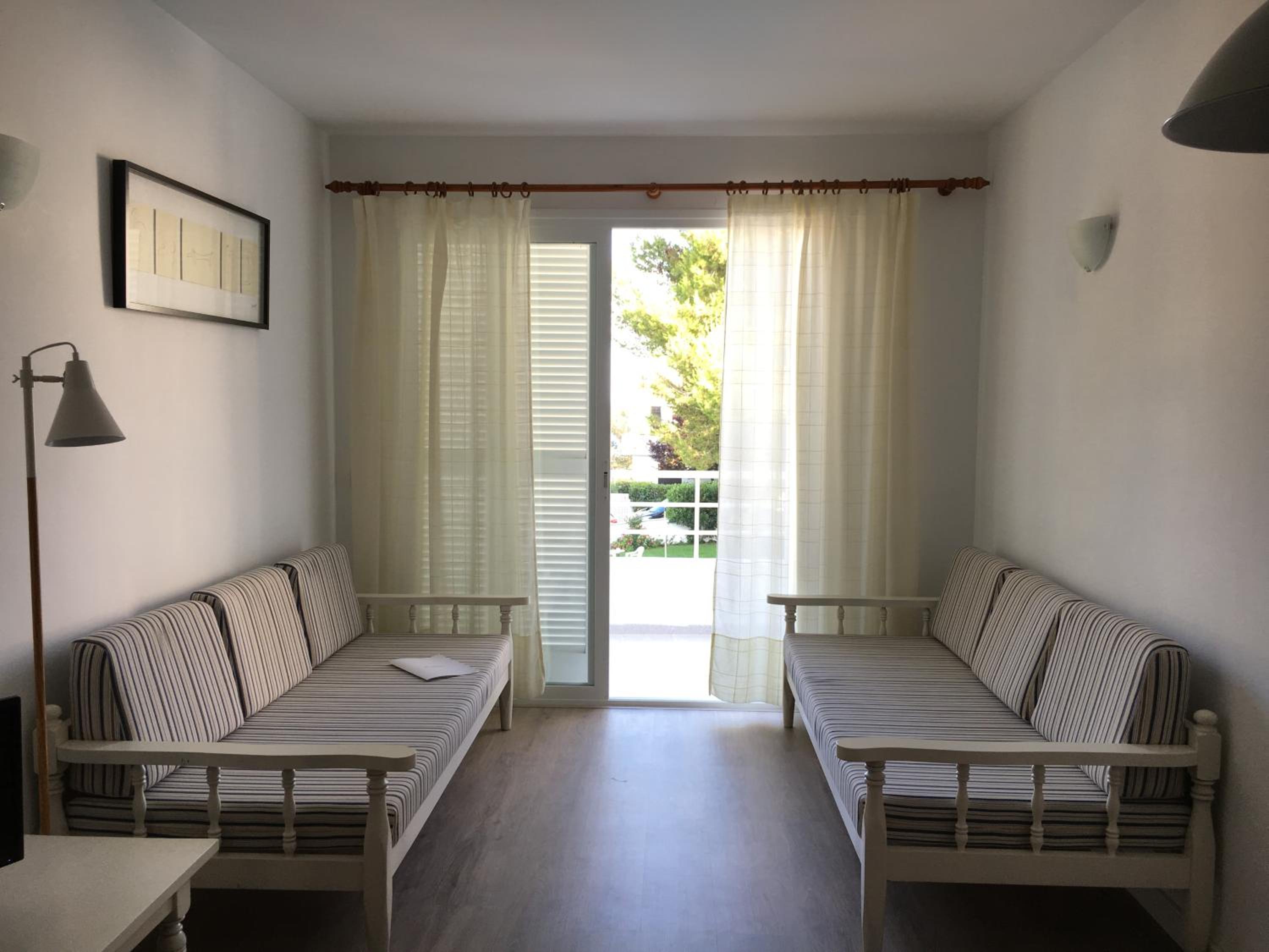 Ses Gavines-Cala Anguila Apartments view 4