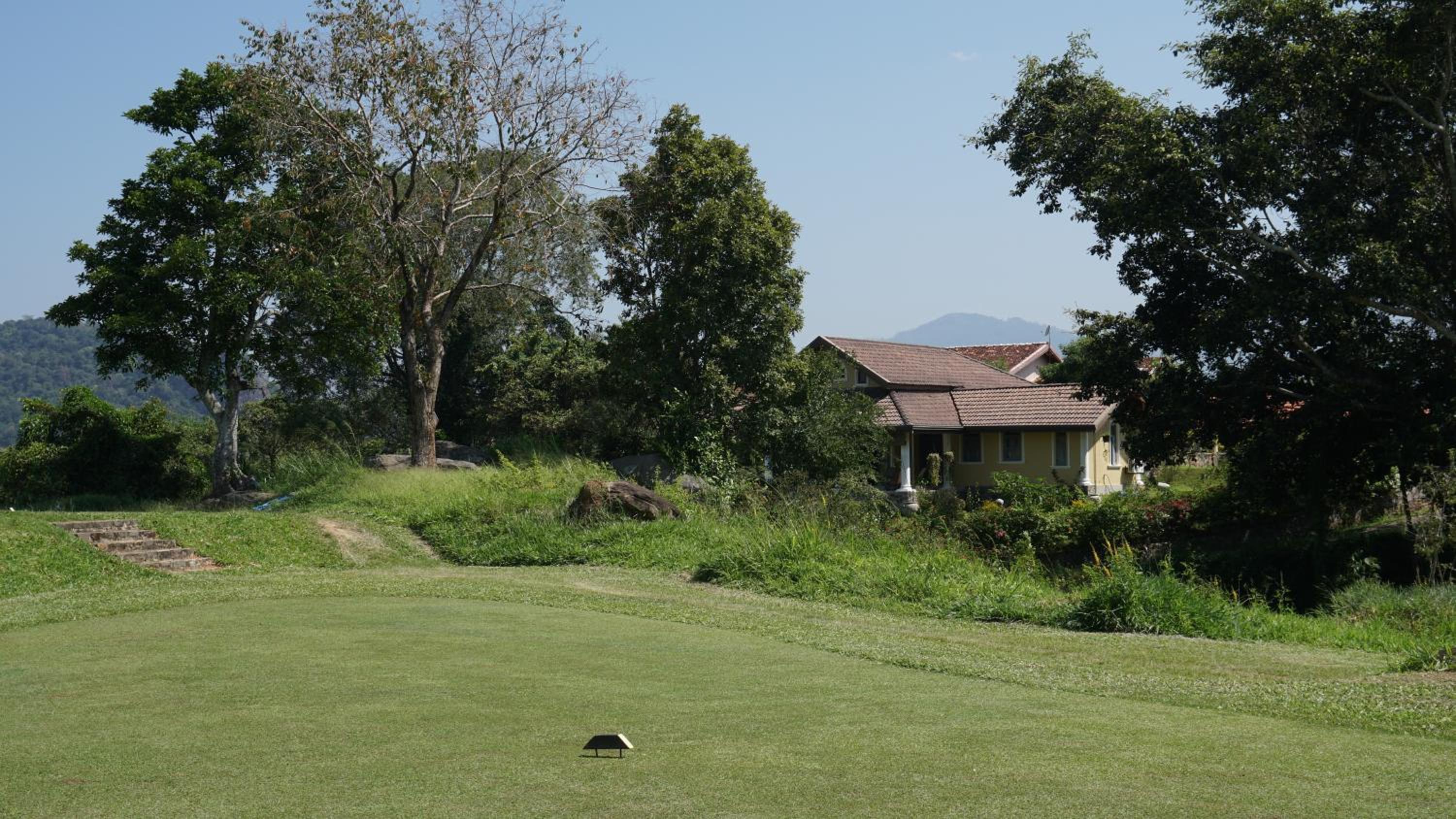 Villa Tee Four
