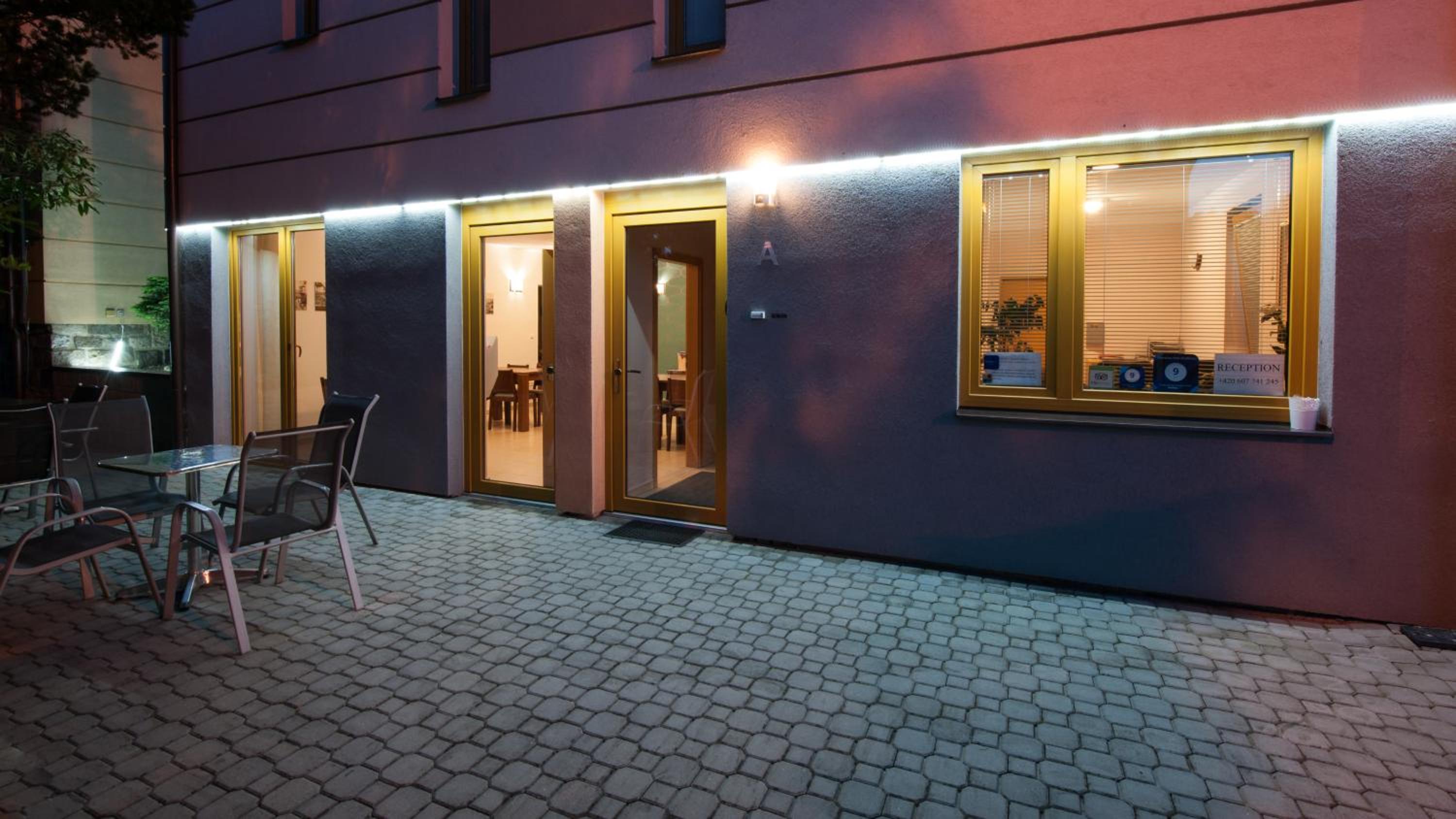 Hotel Garni Pod Skalkou