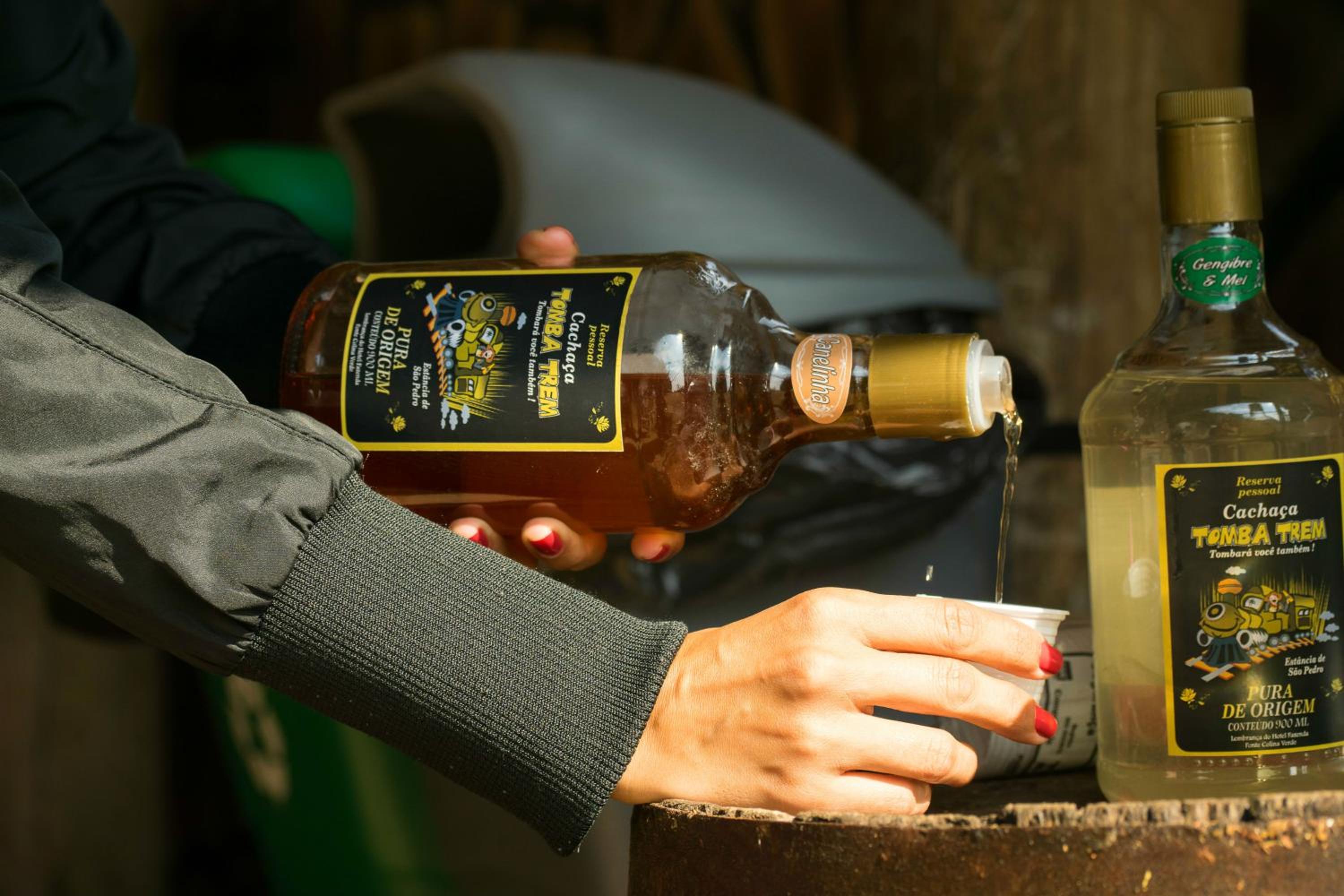 bar