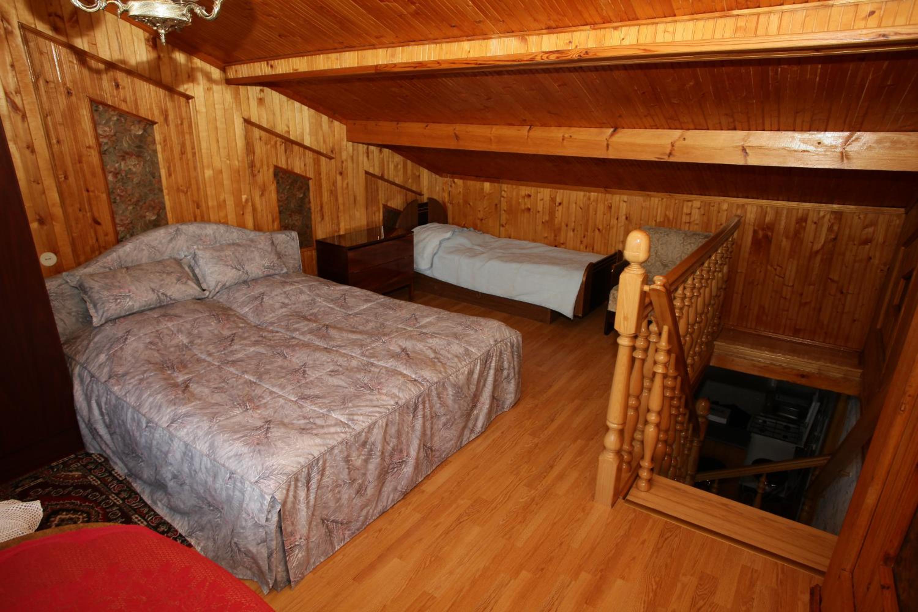 Photo 44
