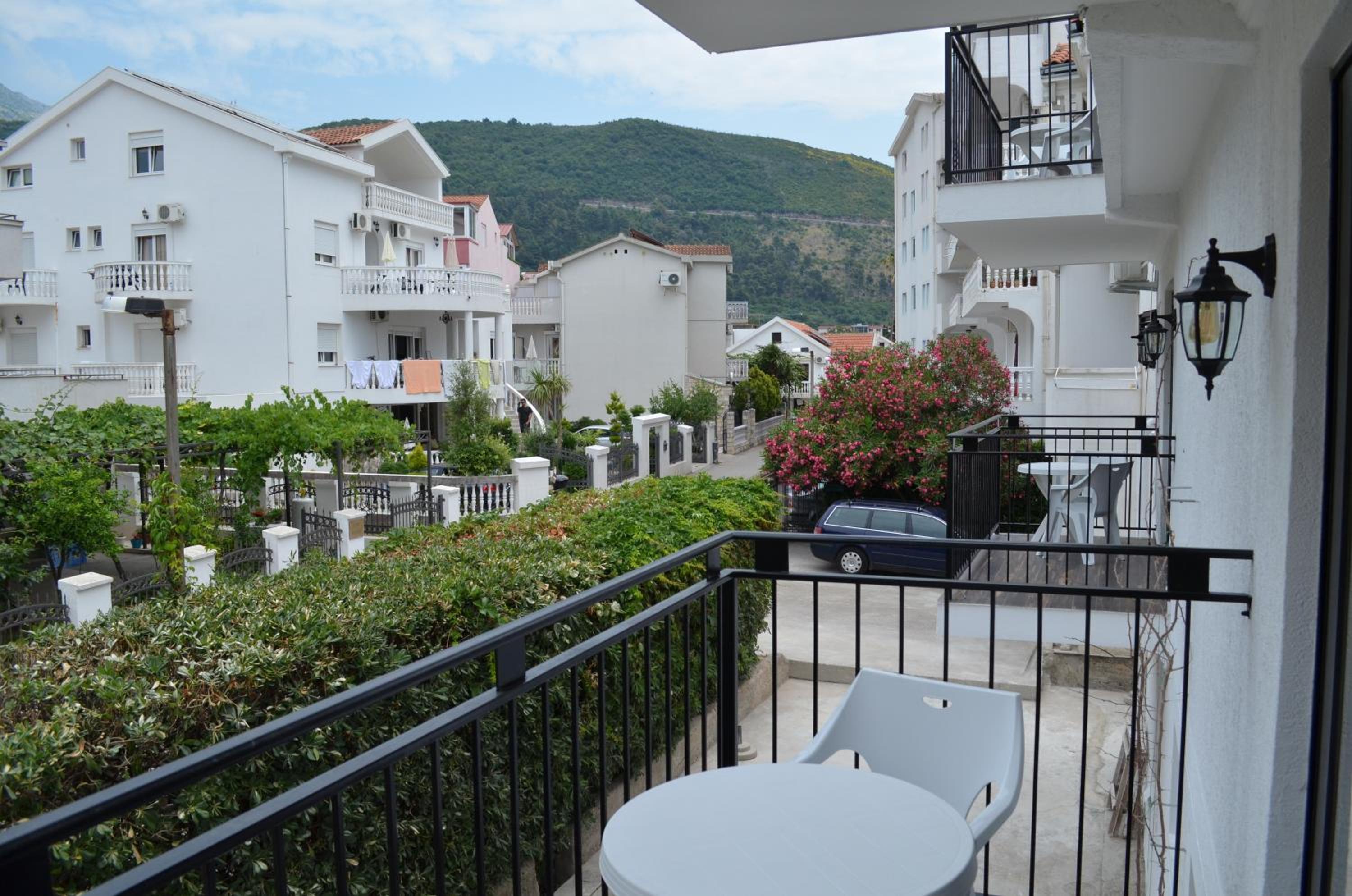 Casablanca Apartments