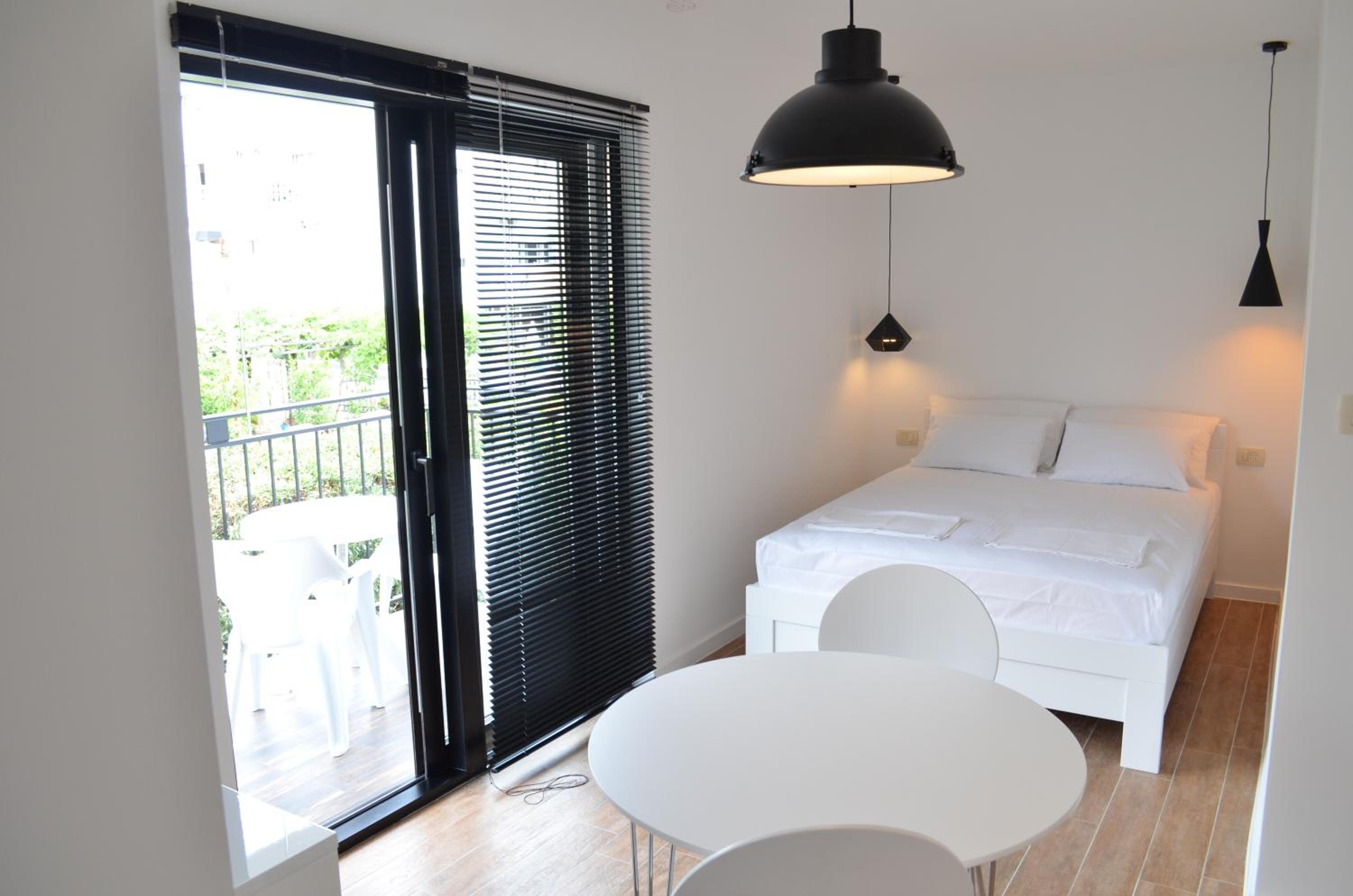 Casablanca Apartments