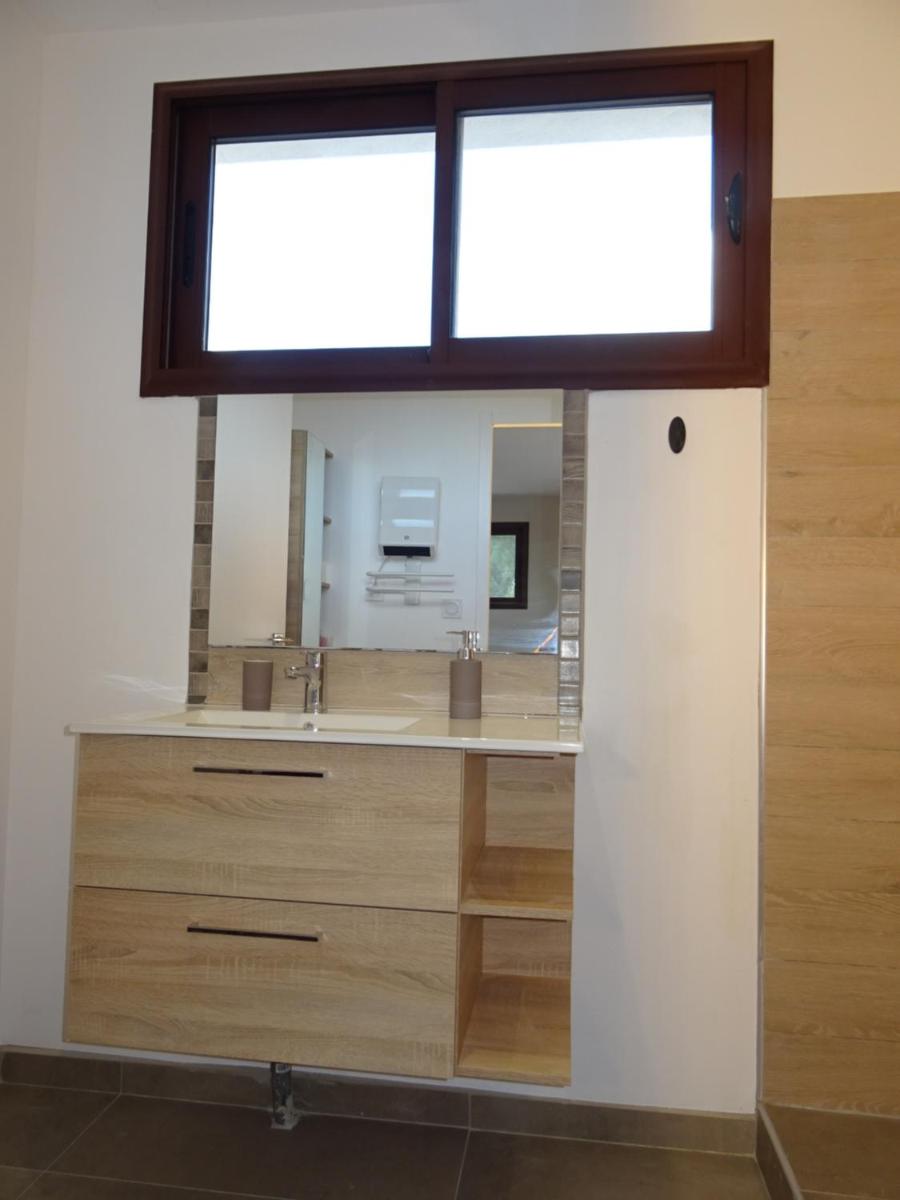 Photo 34