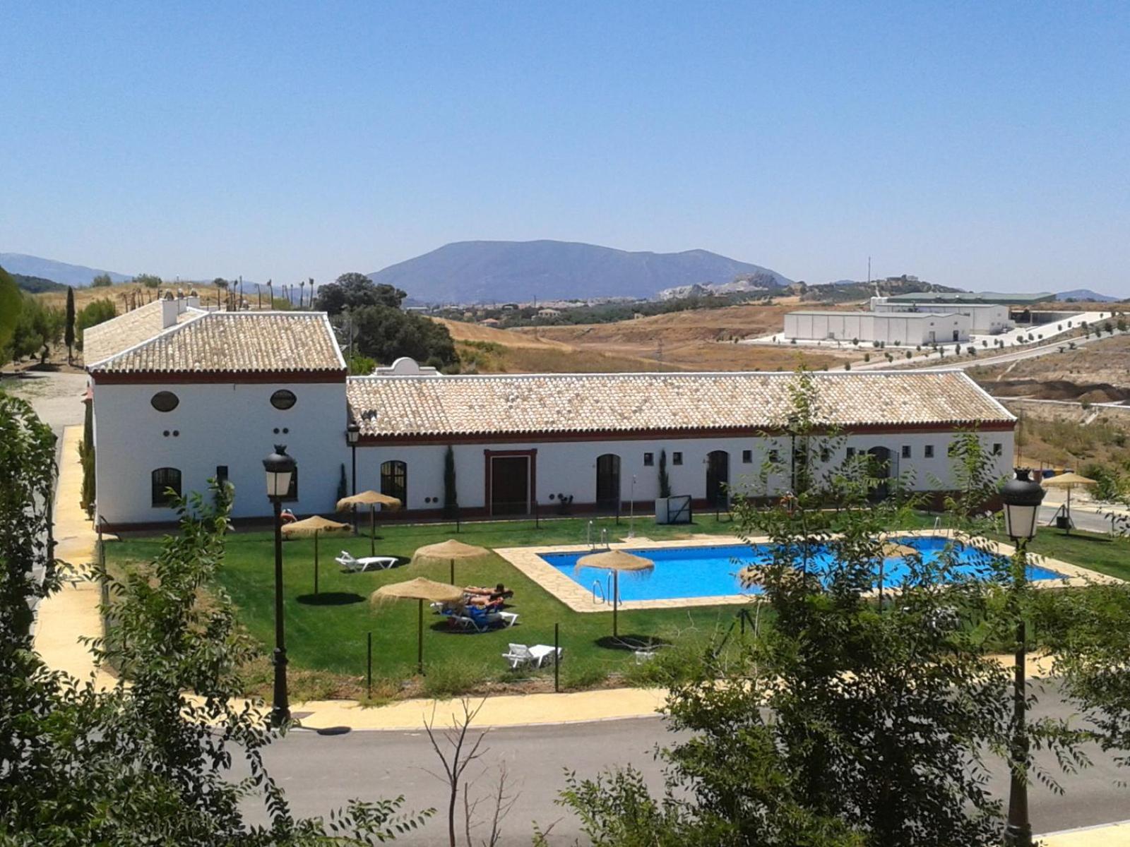 Complejo Pueblo Blanco