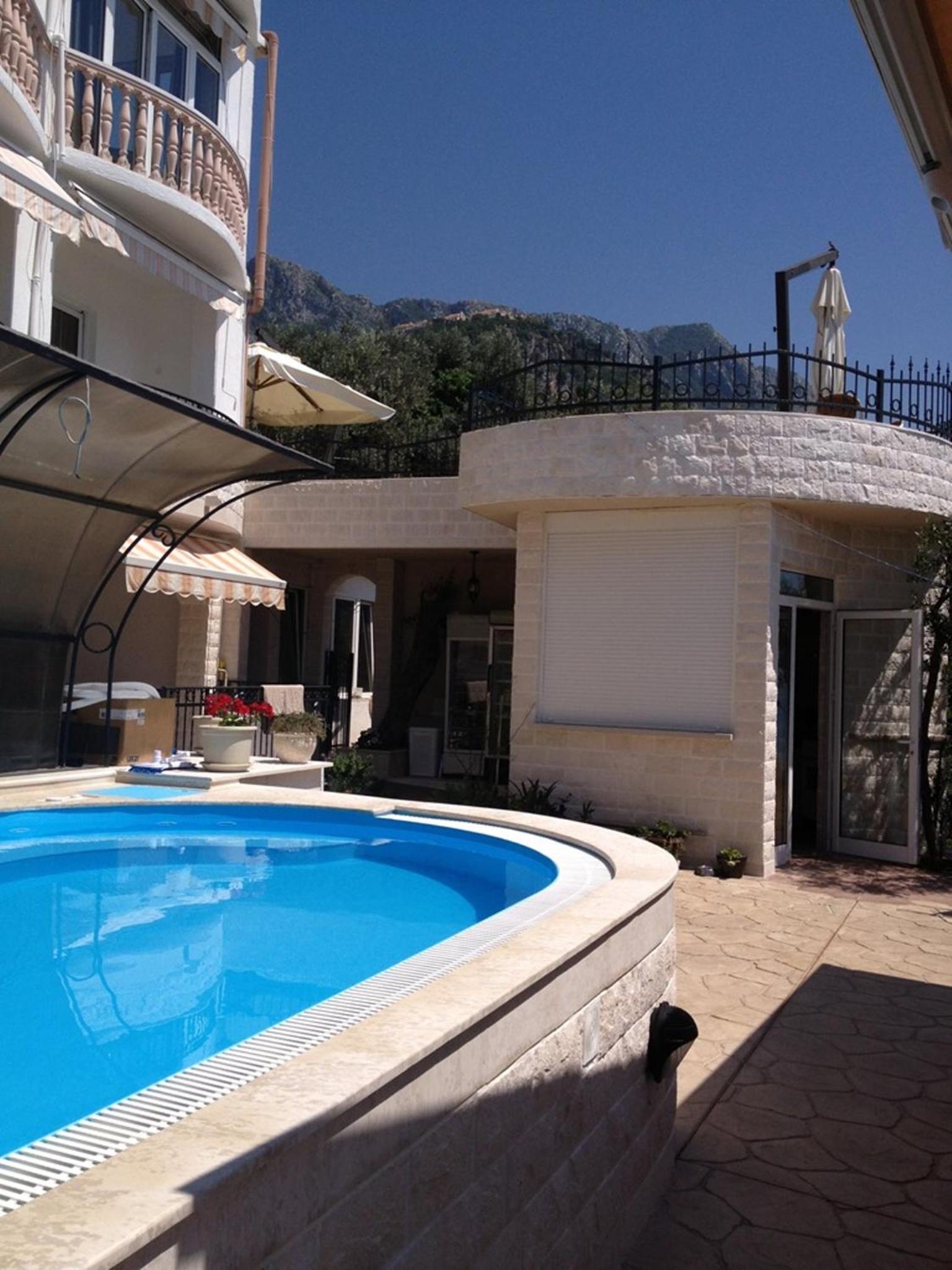 Monte Perla Residence