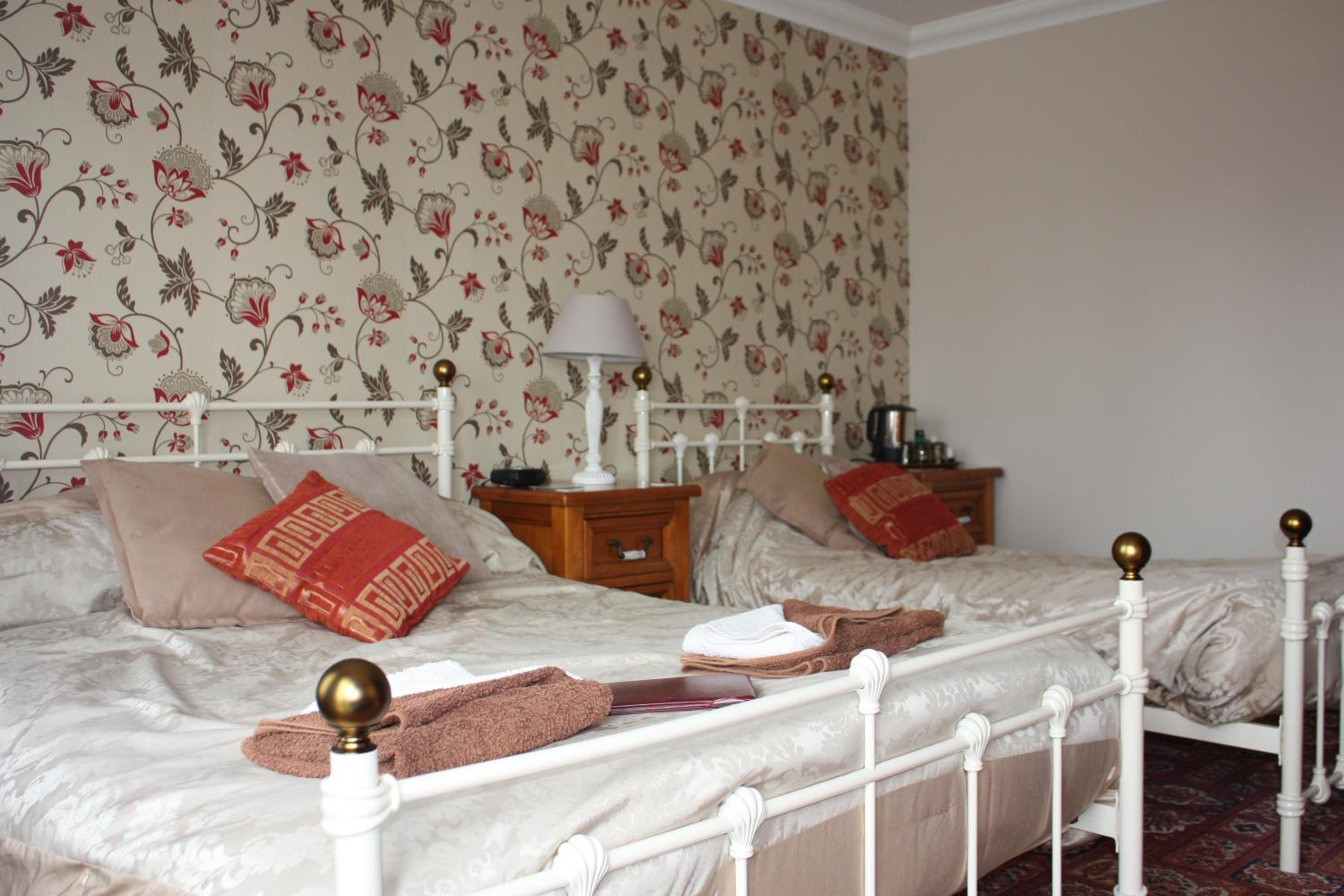 Barons Court
