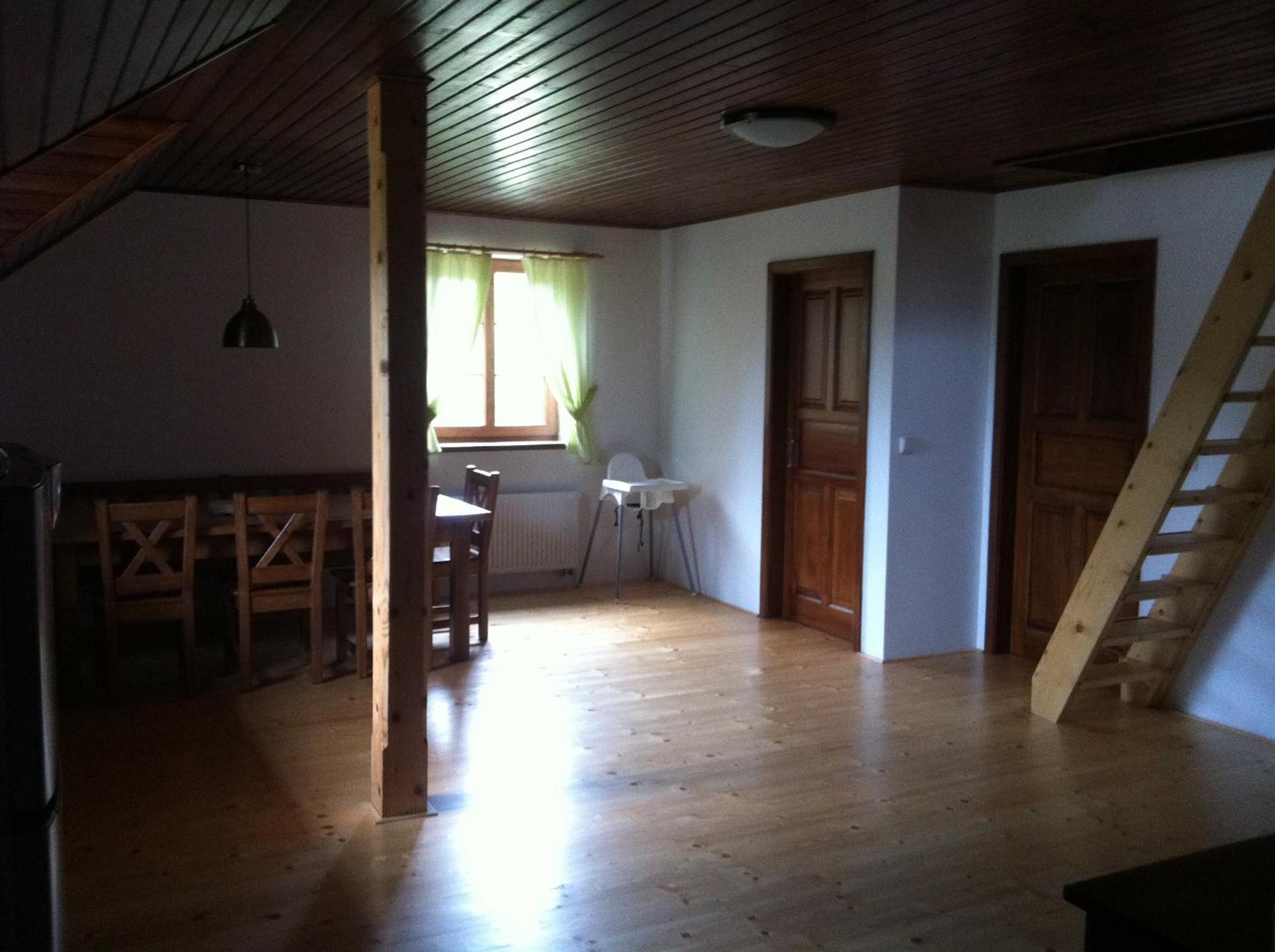 Photo 51