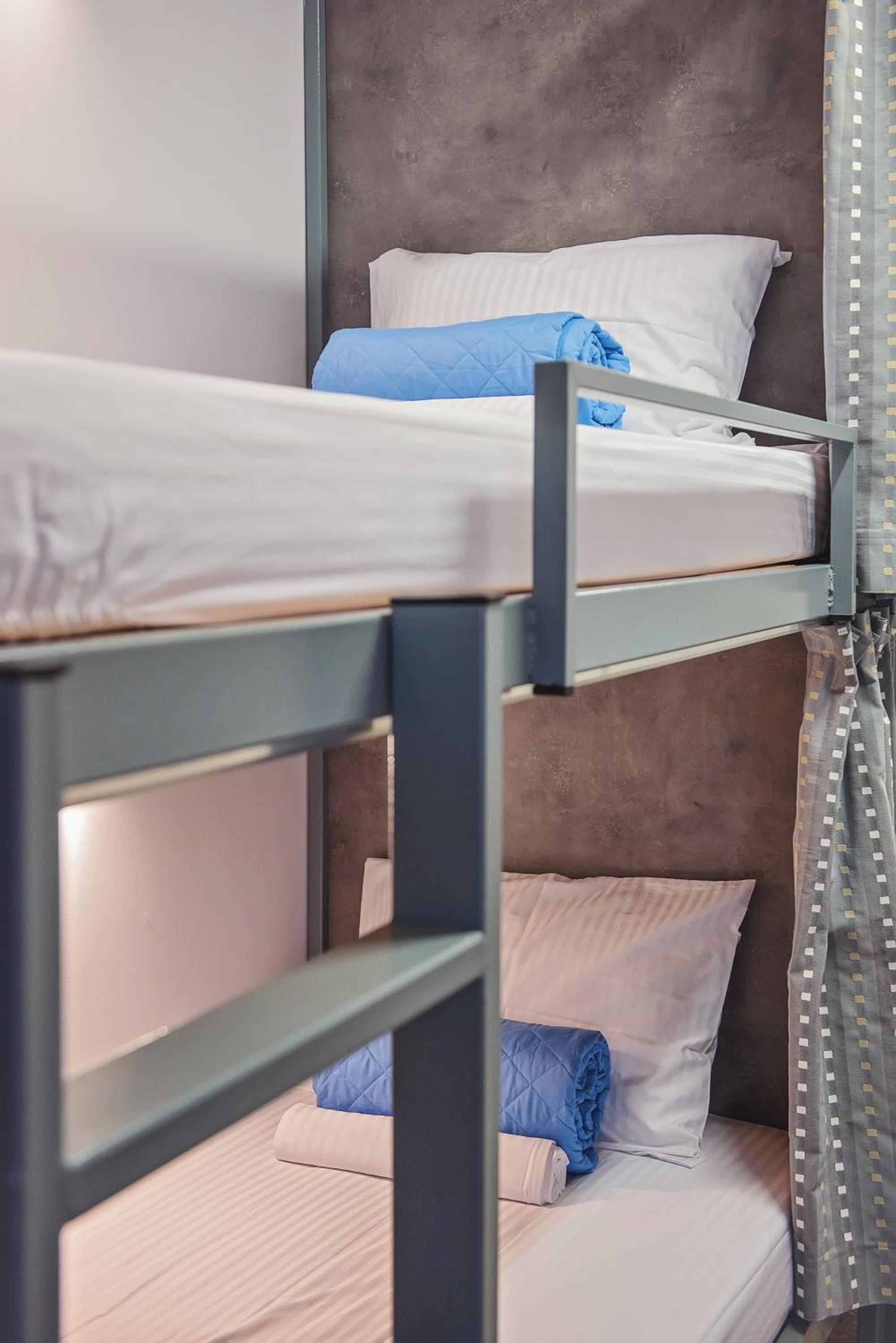 Bedbox Hostel