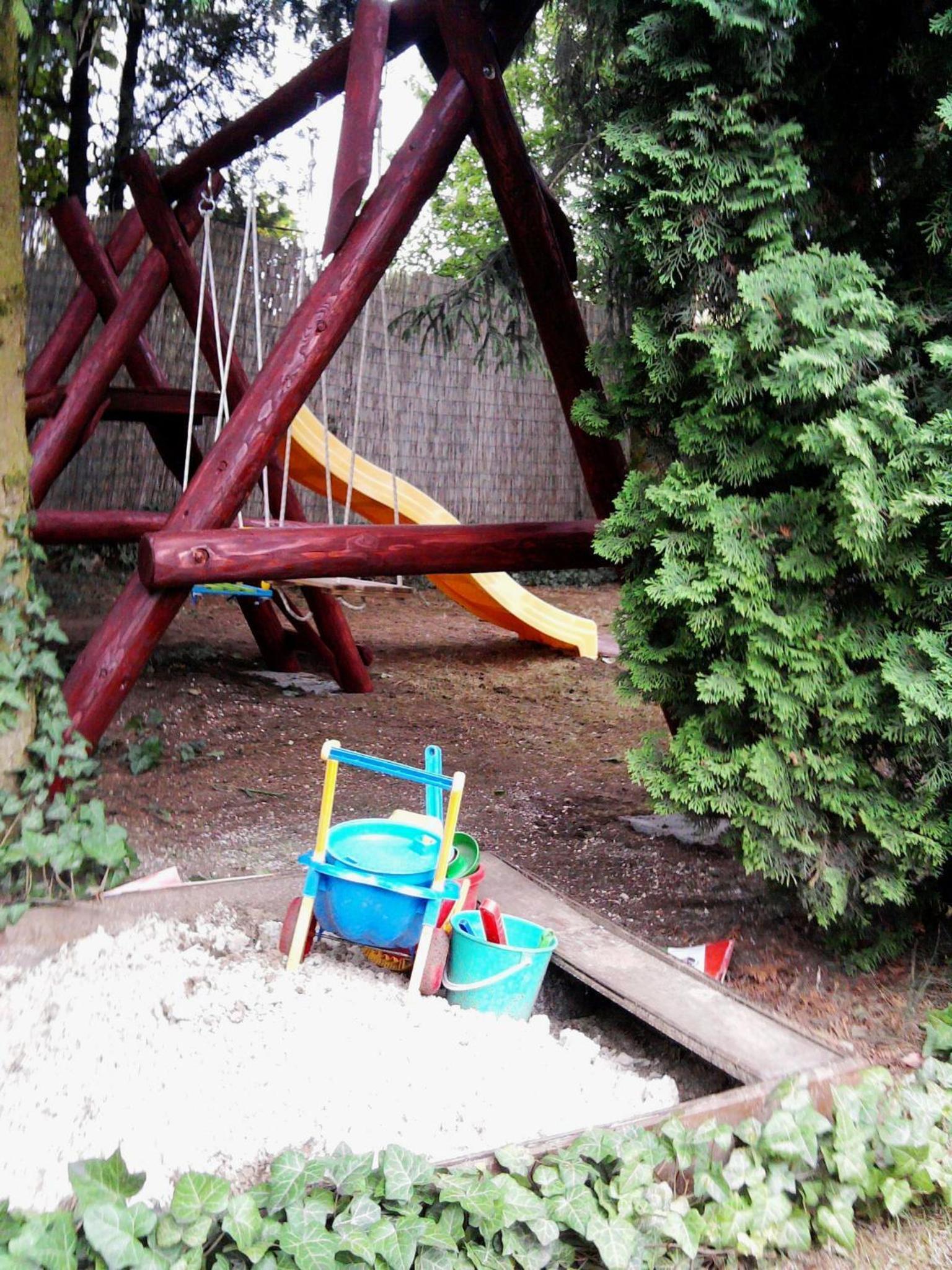 Photo 25