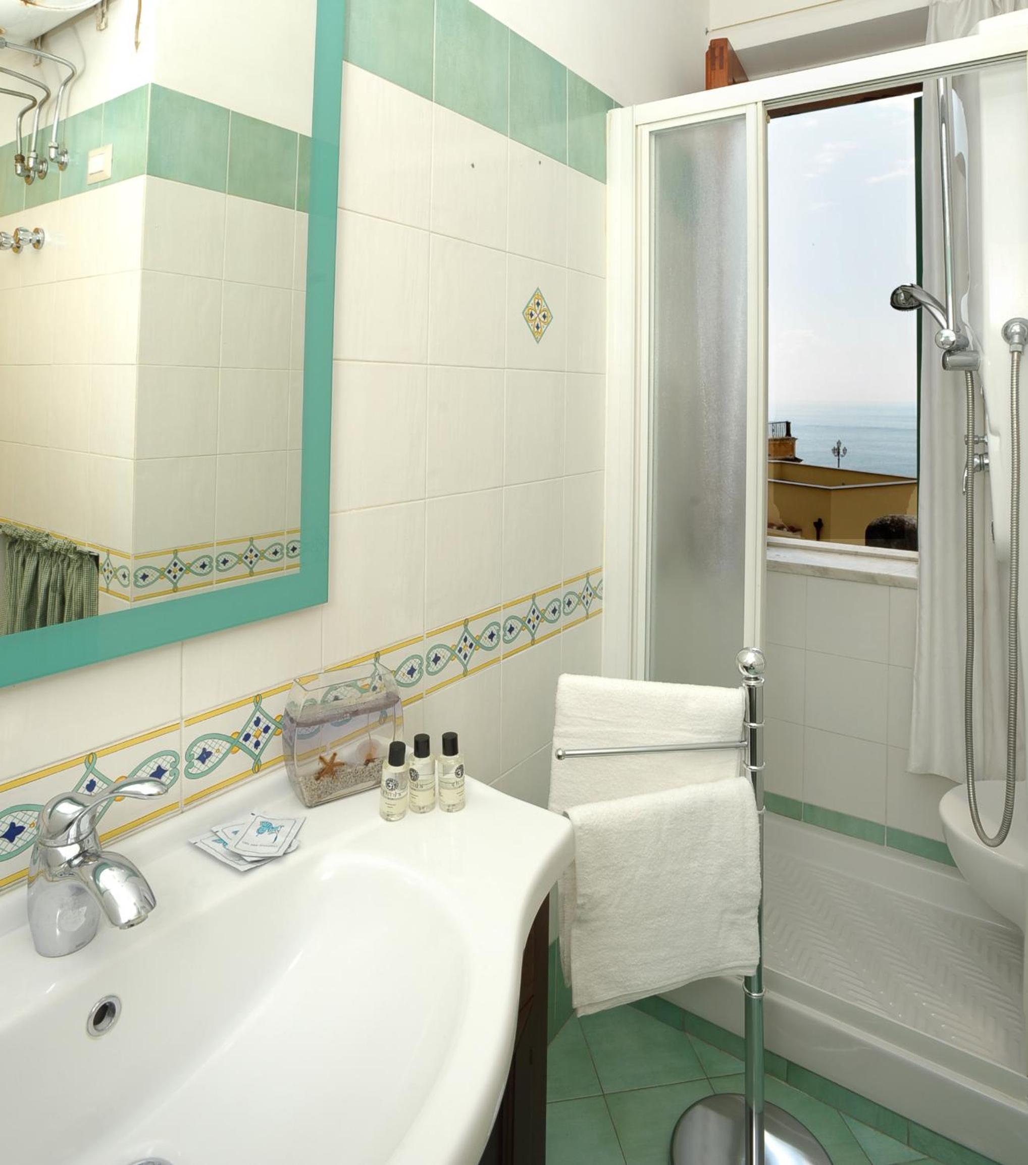 Amalfi Coast Houses view 3