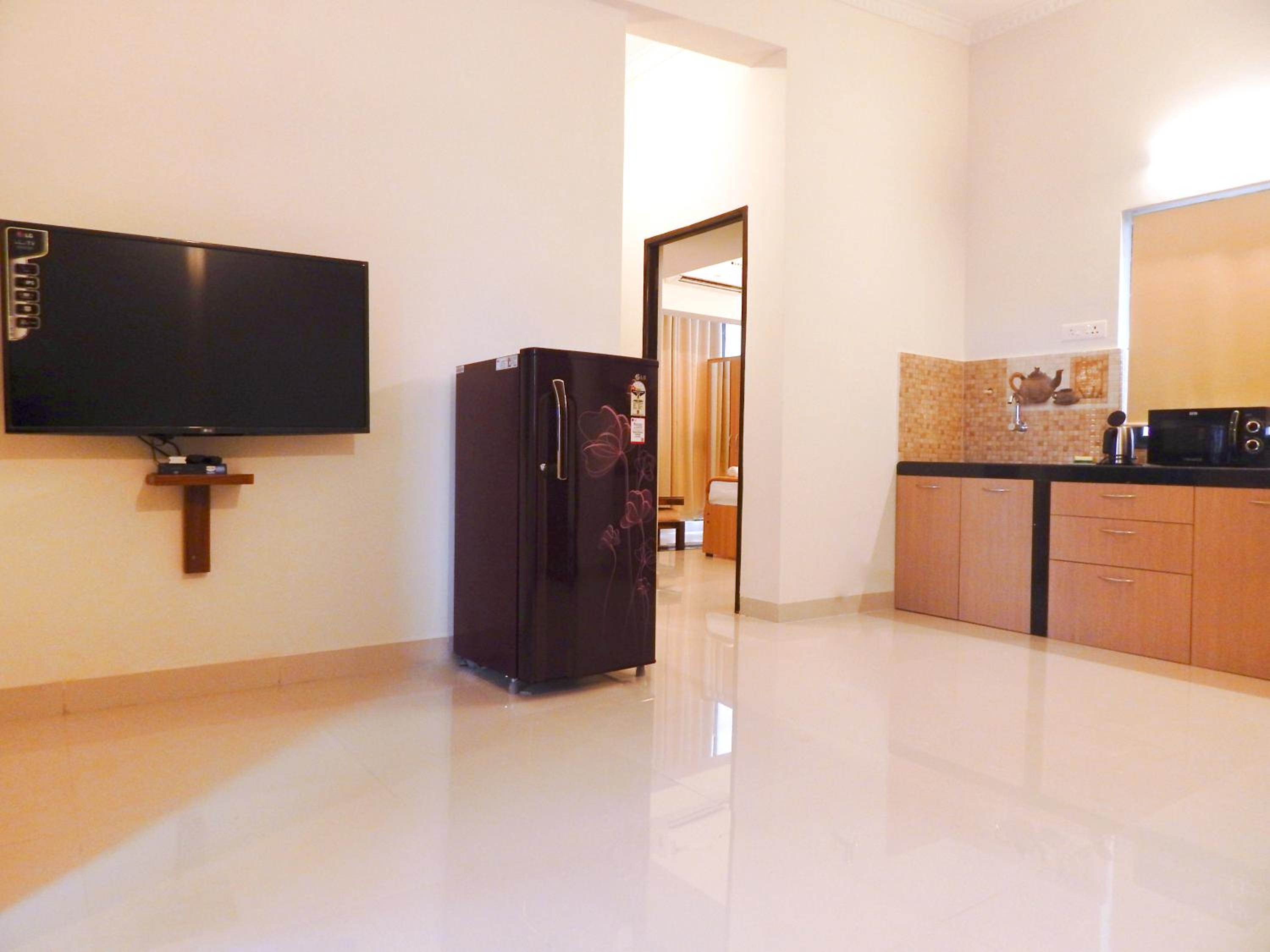 Monarch Palms Apartments, Candolim Goa view 4