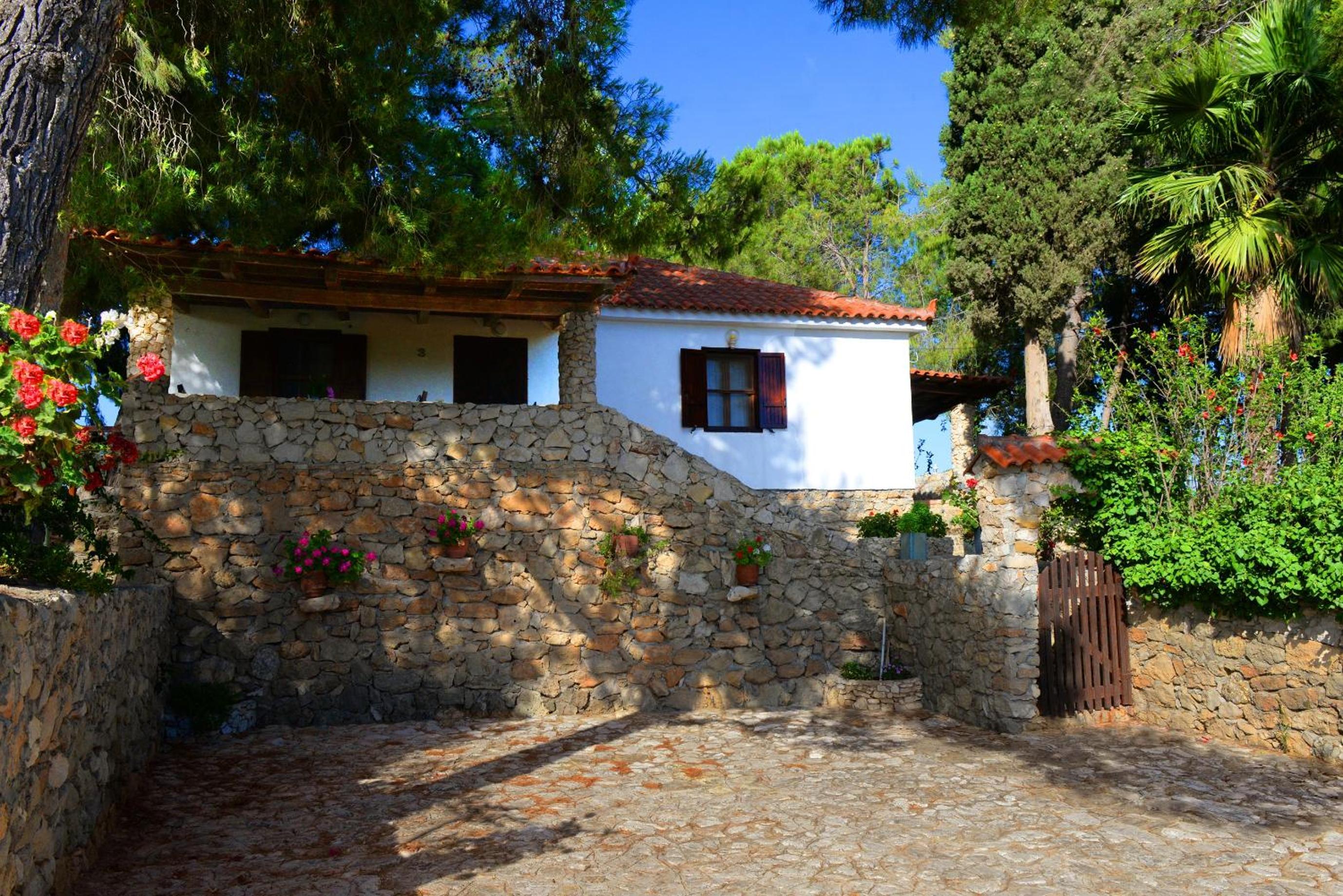 Traganitsa Apartments view 5