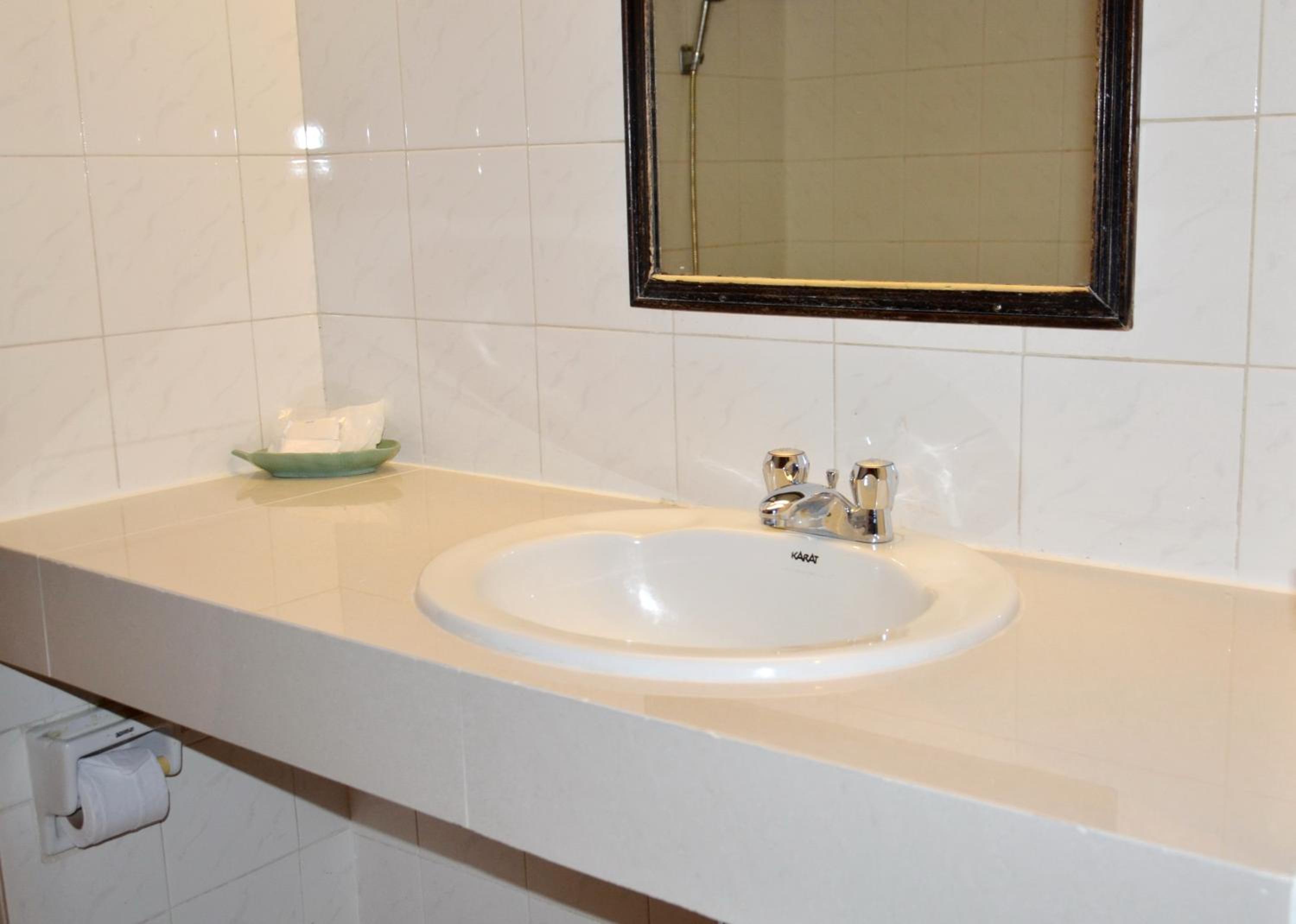 At Bangkok Hotel
