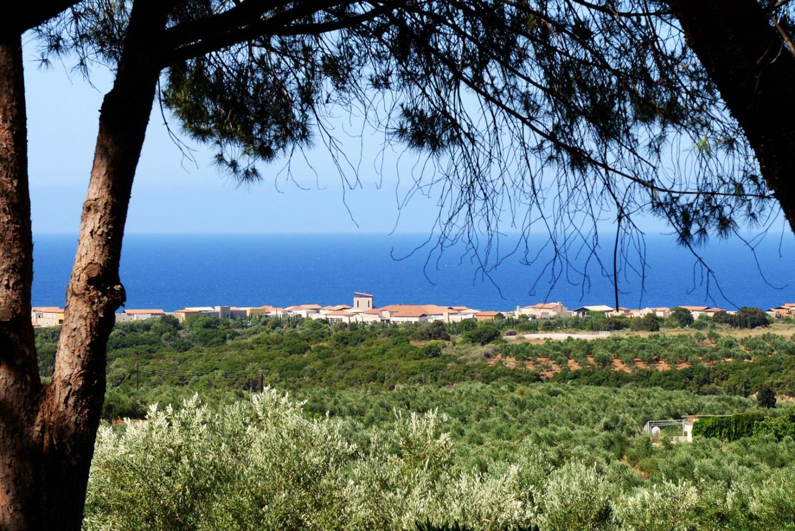 Hotel Traganitsa - Image 1