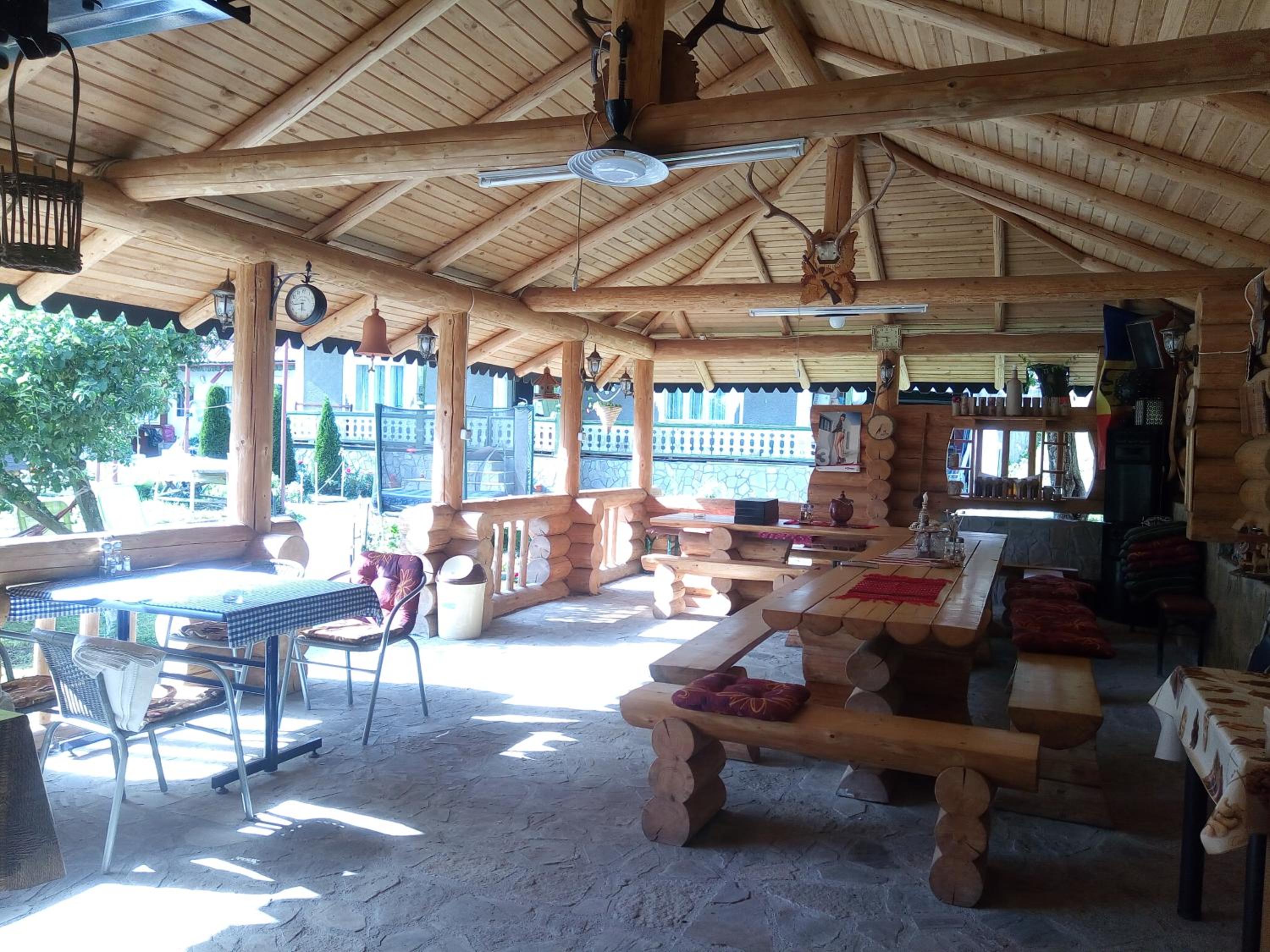 Photo 11
