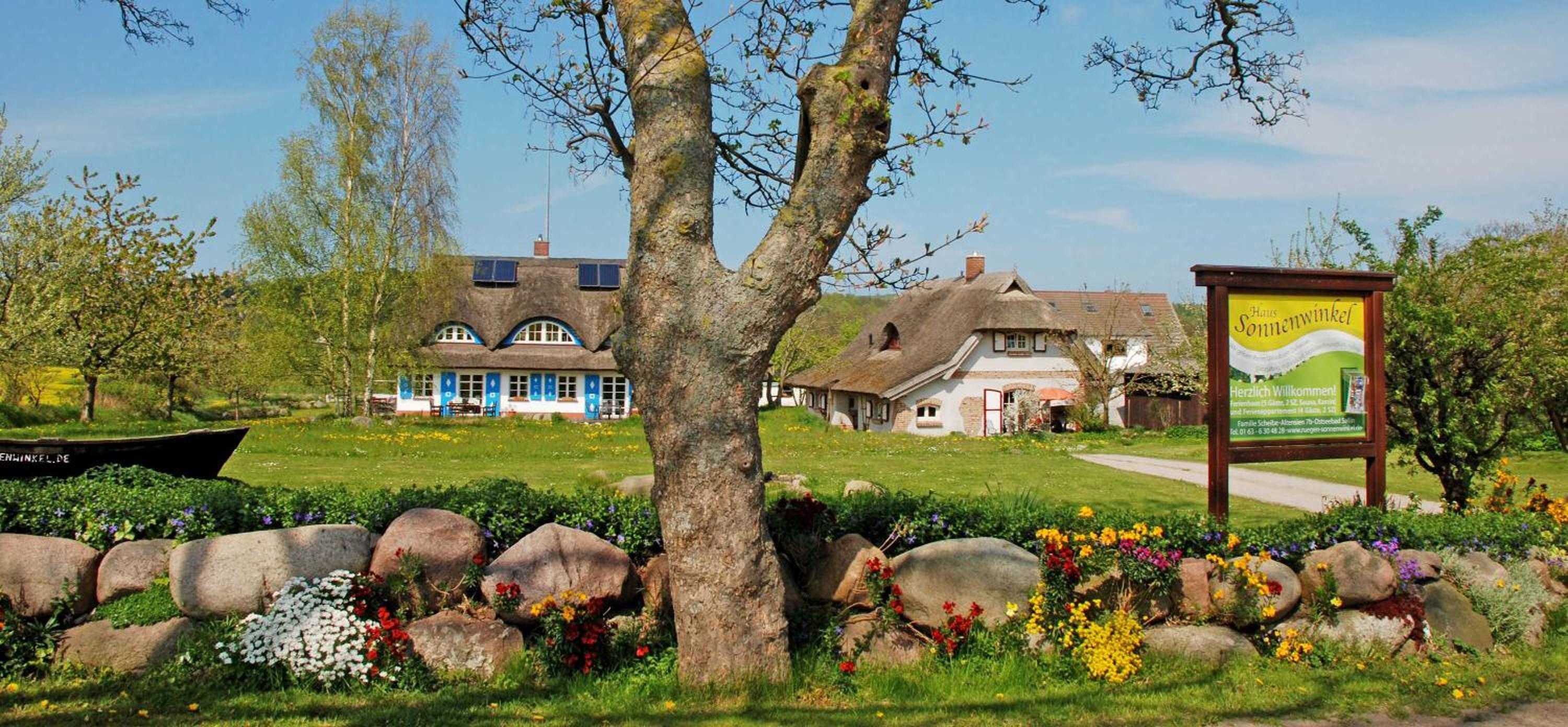 Ferienwohnungen unterm Reetdach