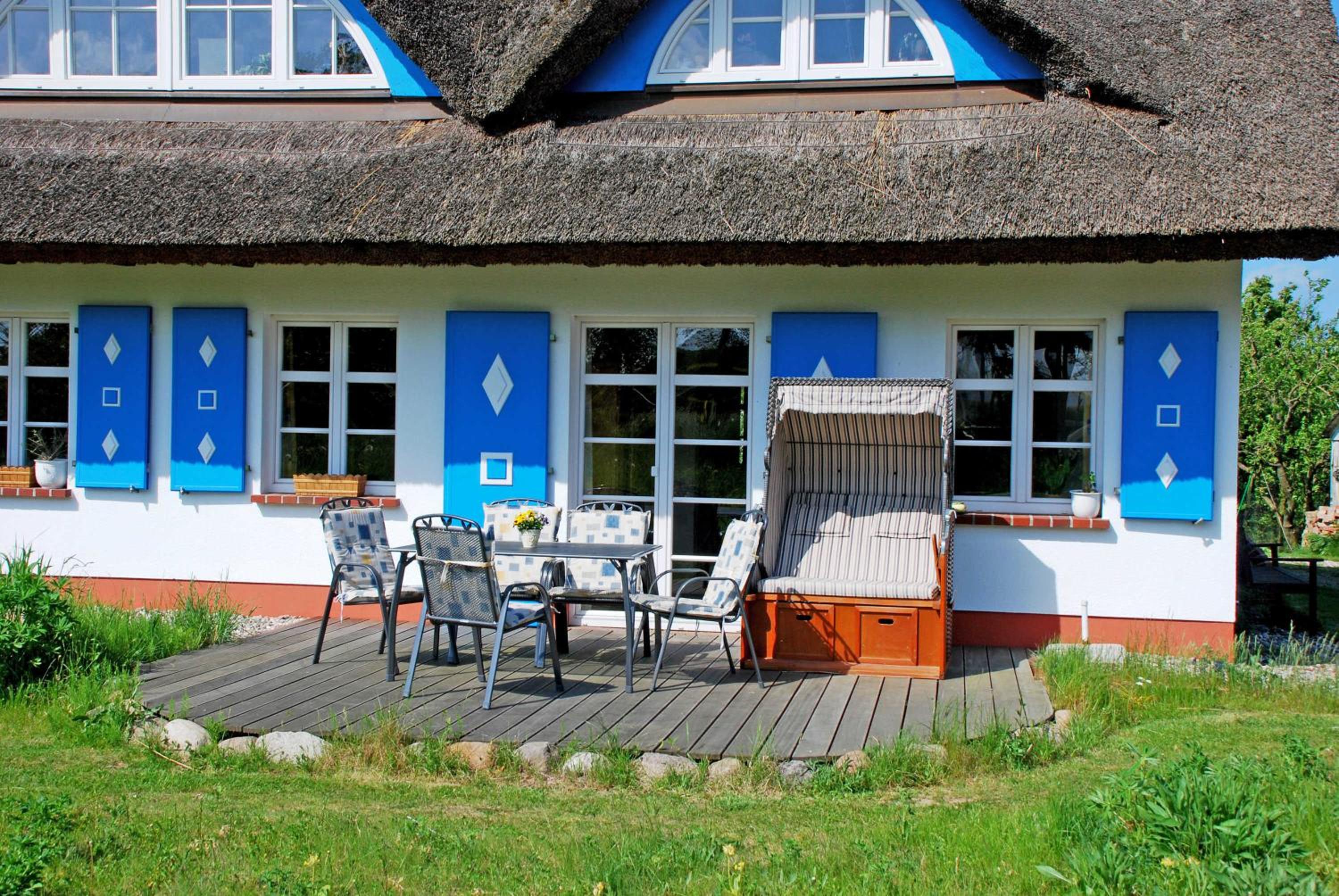 Ferienwohnungen unterm Reetdach