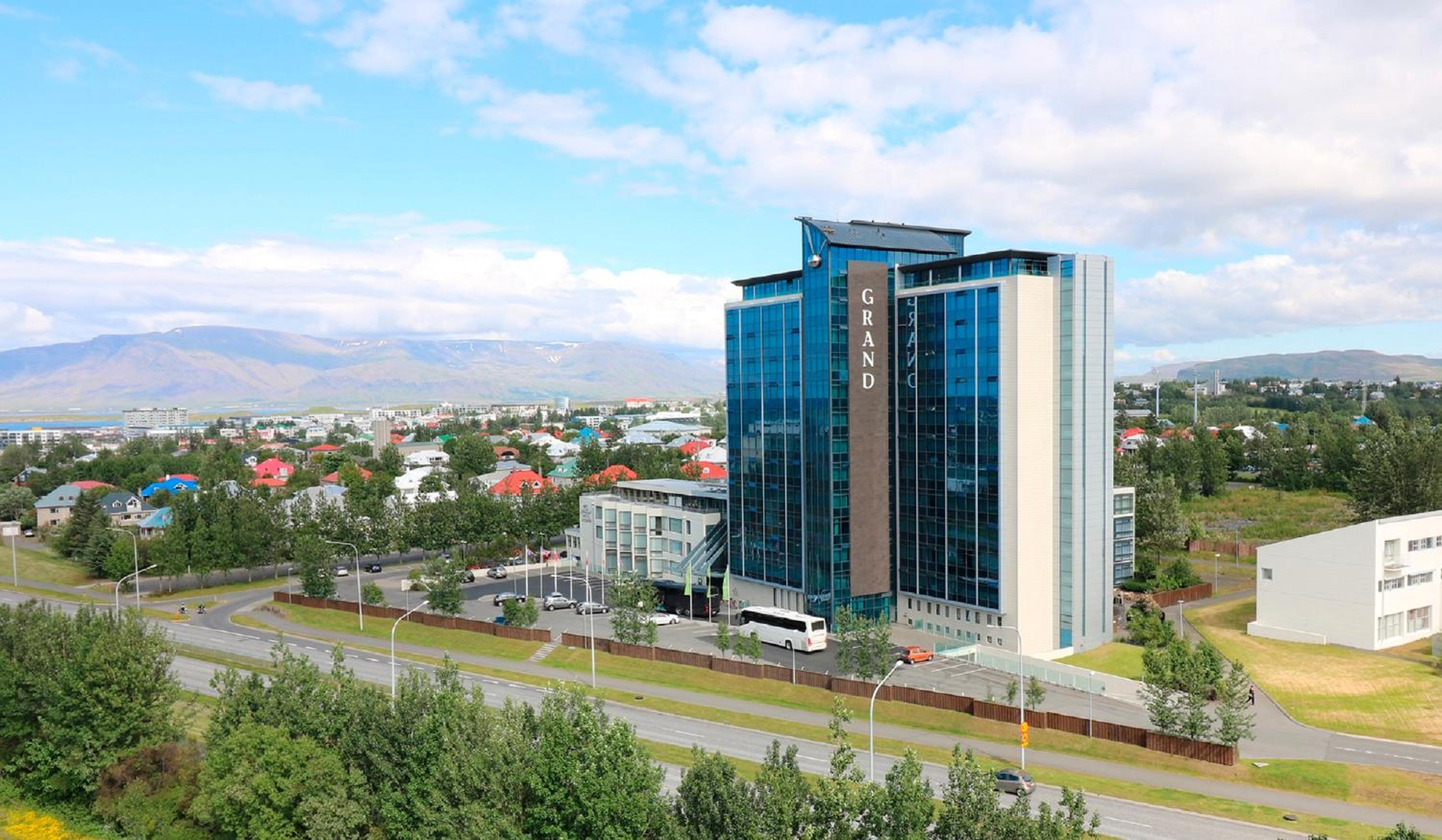 Hotel Reykjavík Grand - Image 1