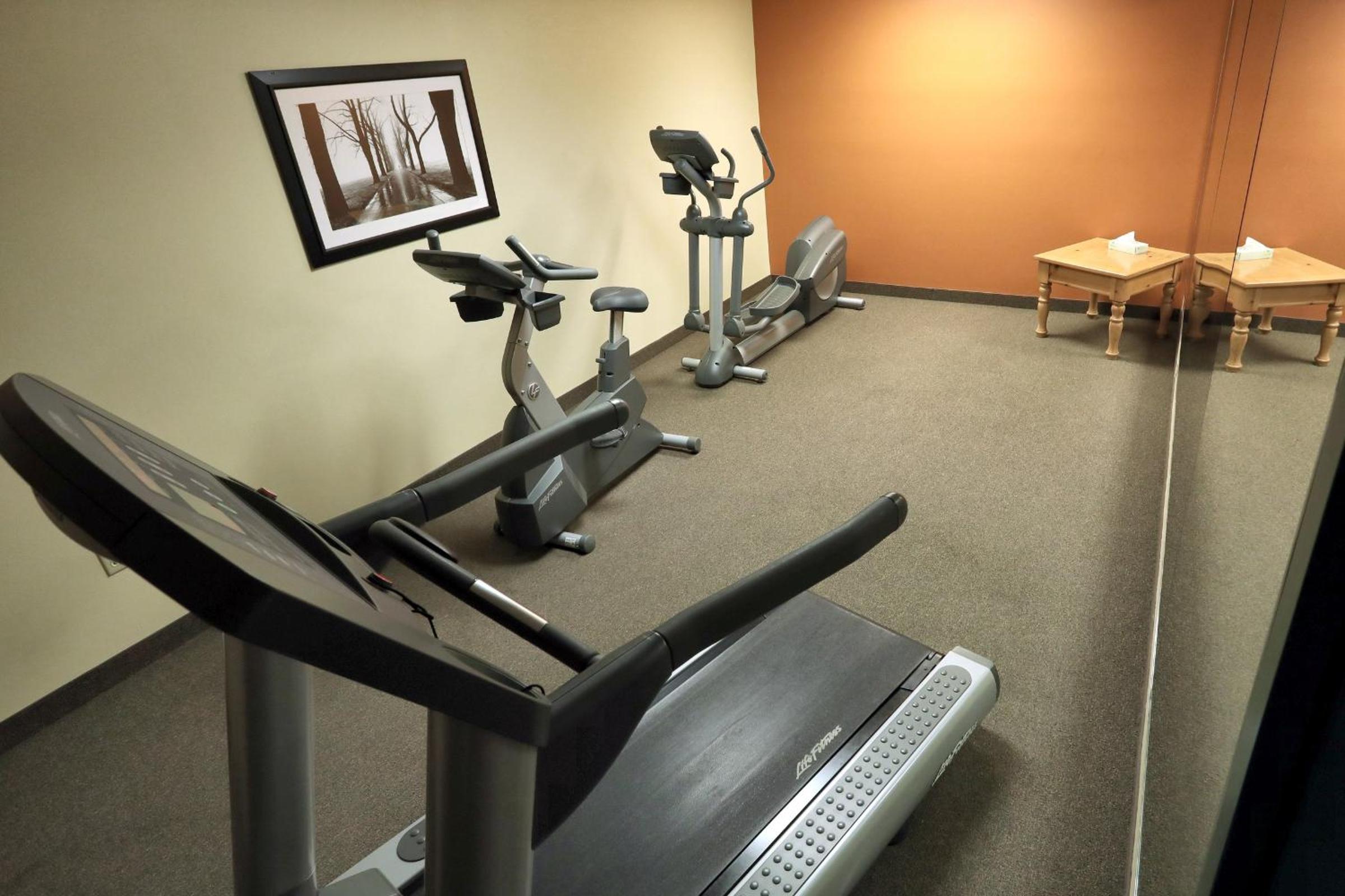 Lancaster Inn Suites - Property Image 28