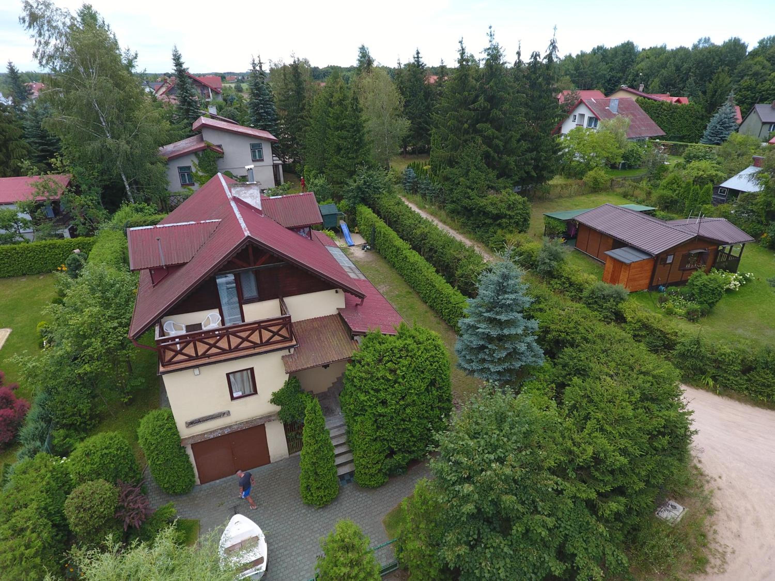Cudodomek na Mazurach w Woszczelach koło Ełku view 3