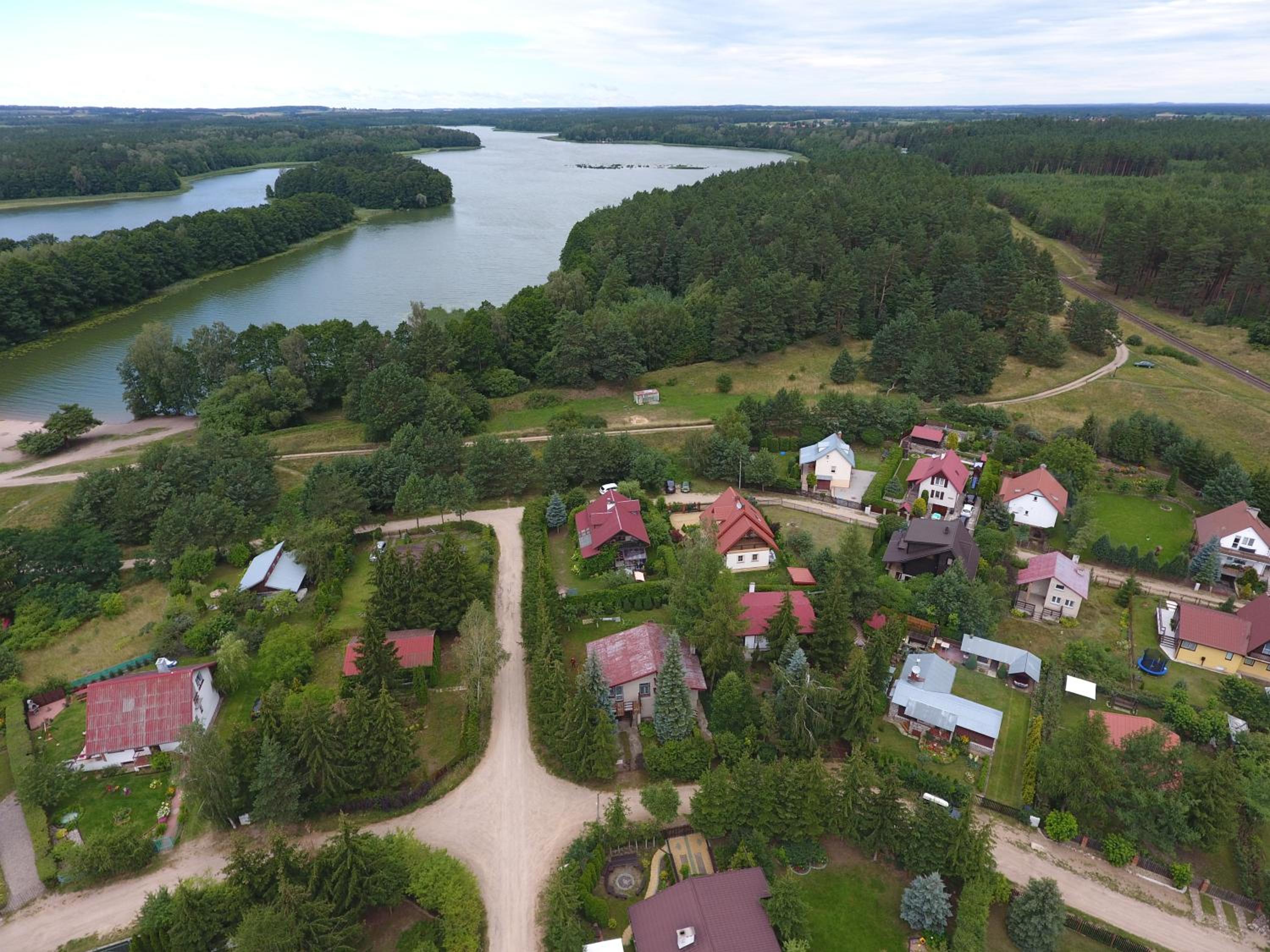 Cudodomek na Mazurach w Woszczelach koło Ełku view 2