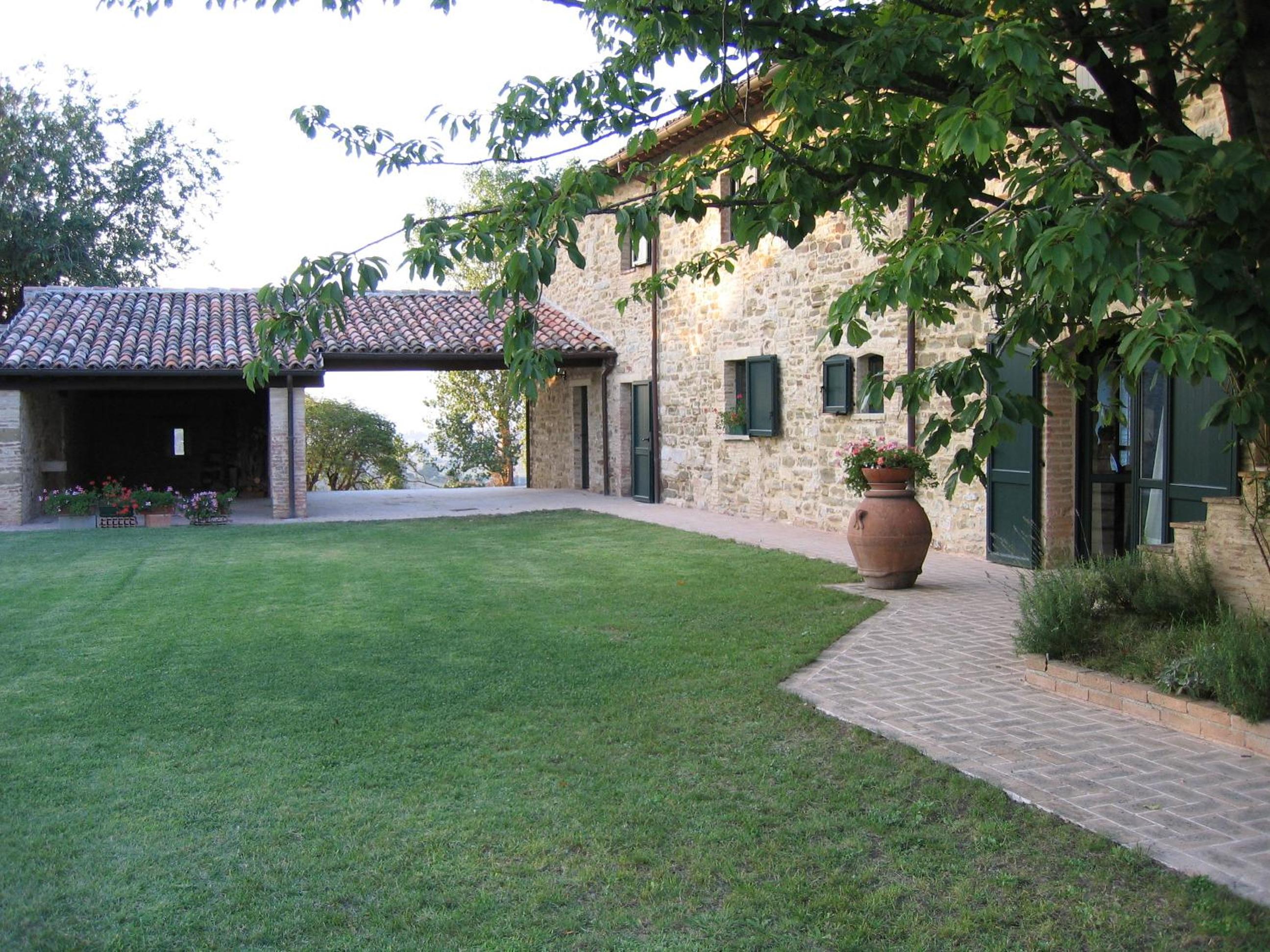 Azienda Agraria Montelujano view 3