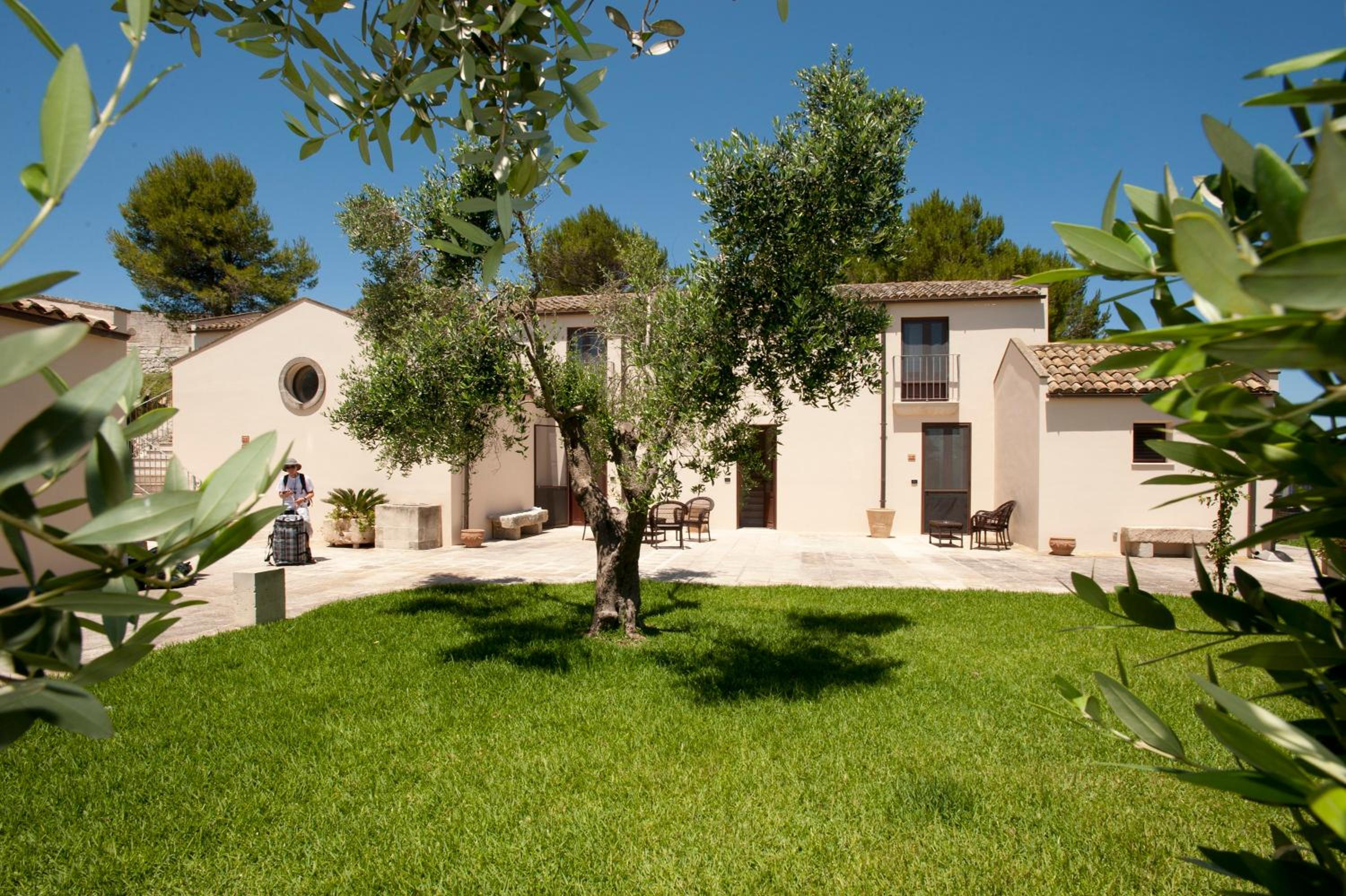 Hotel Masseria Panareo - Image 1