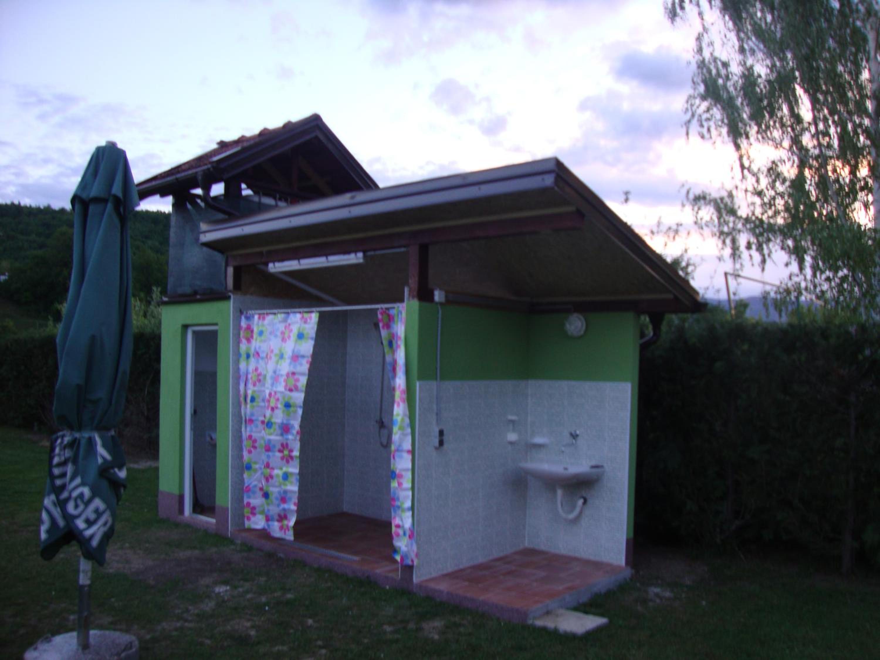 Una Green Garden Residence
