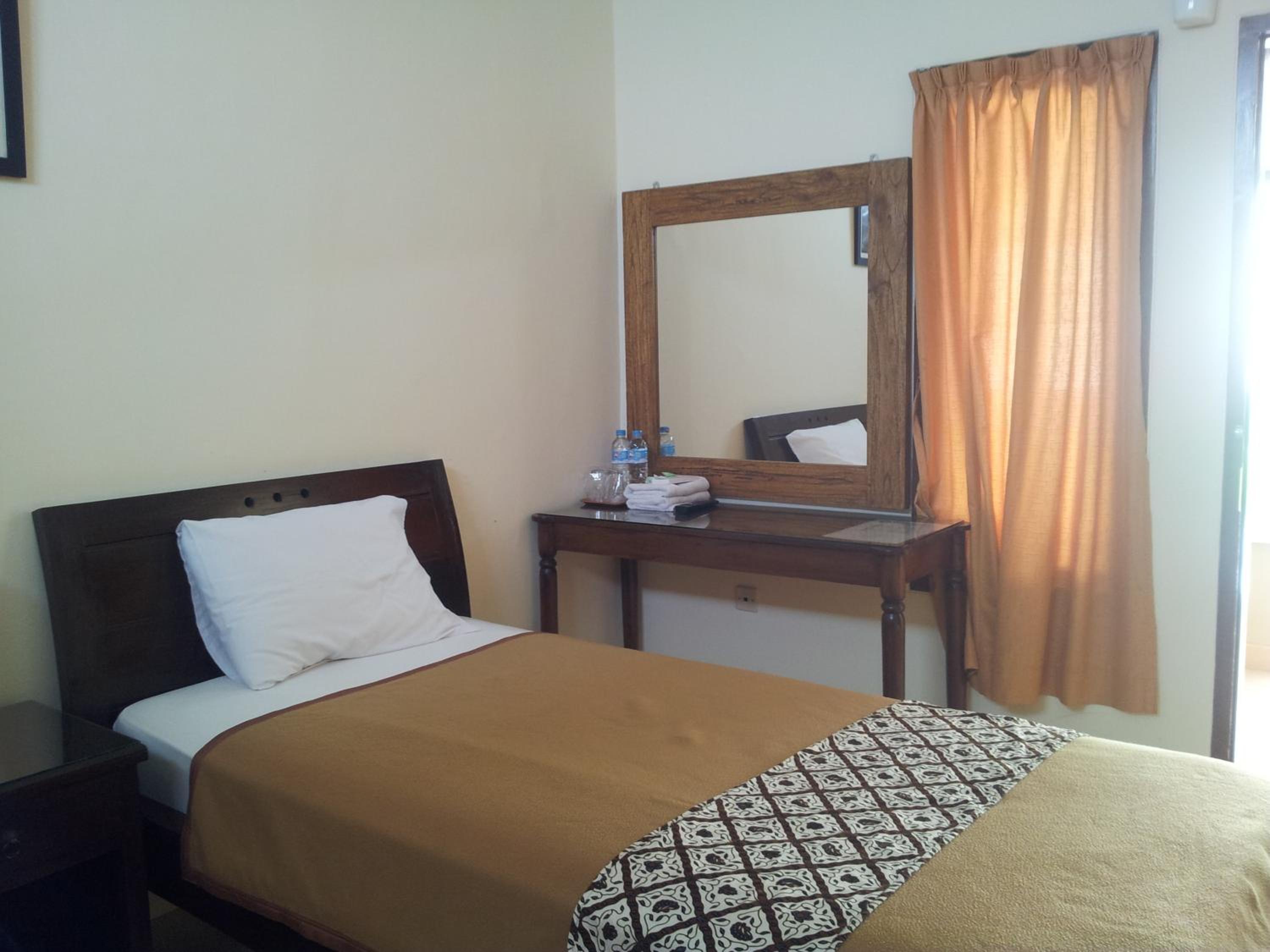 Ndalem Suratin Guesthouse