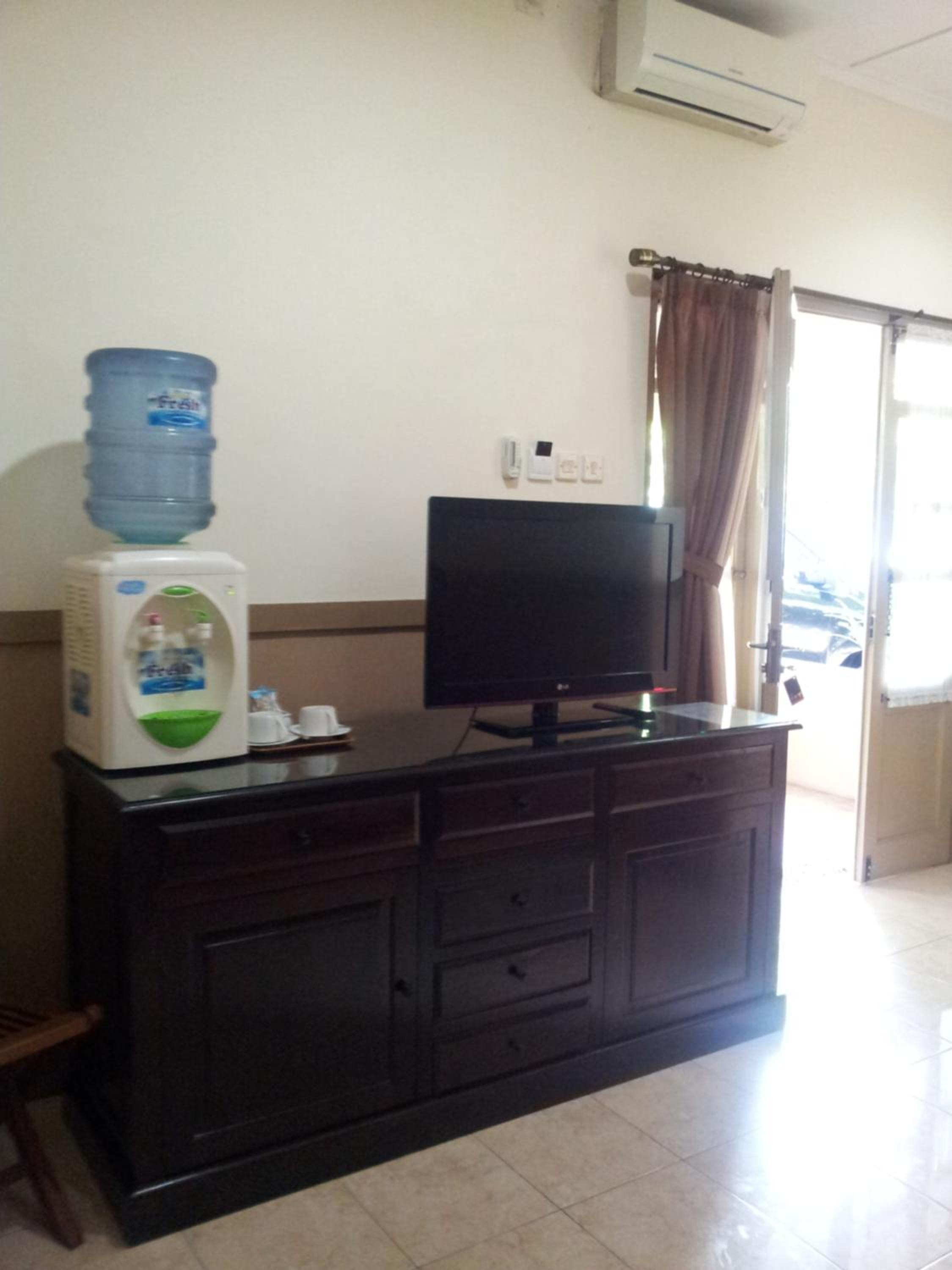 Ndalem Suratin Guesthouse