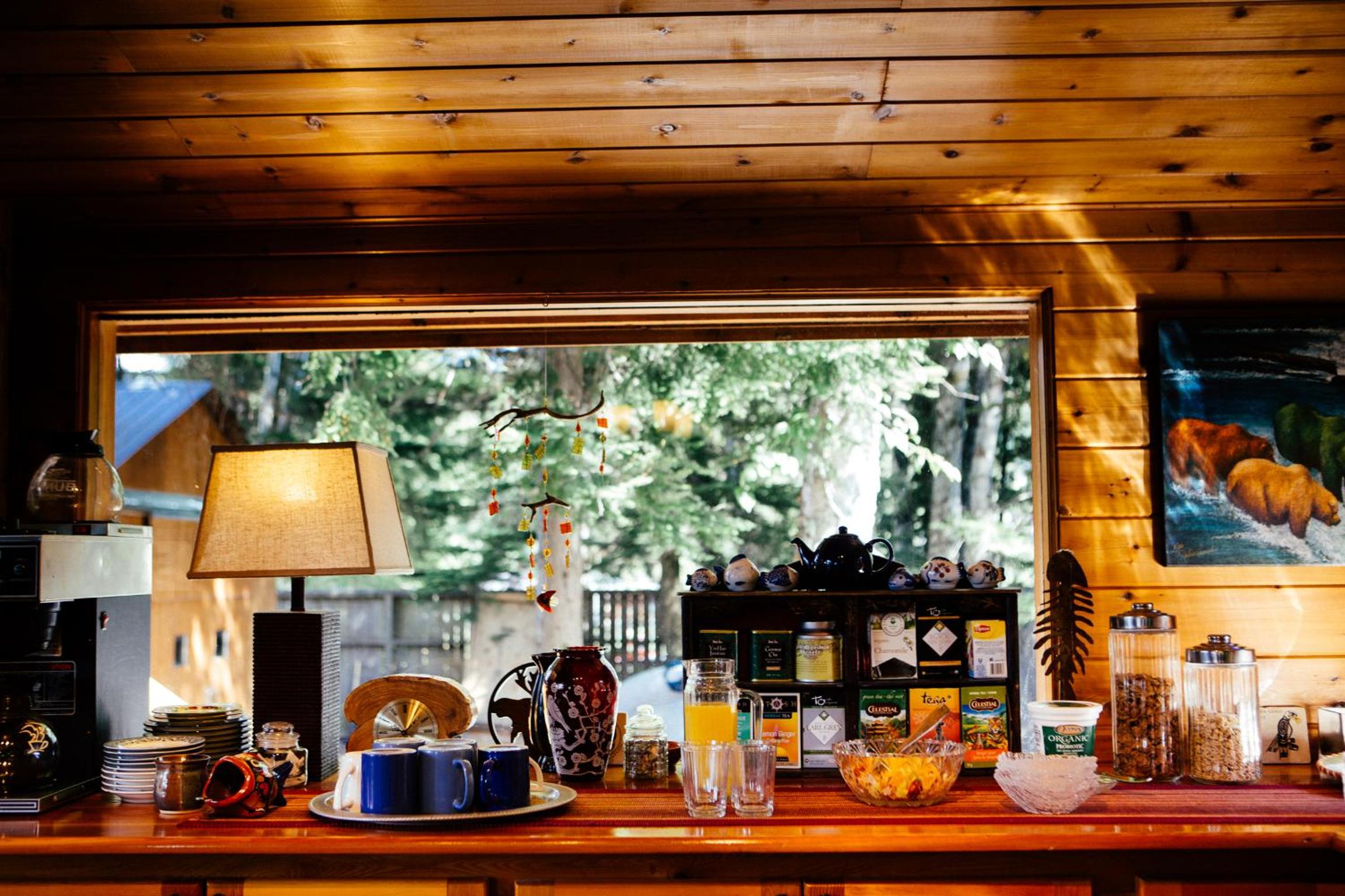 Skeena River House Bed & Breakfast