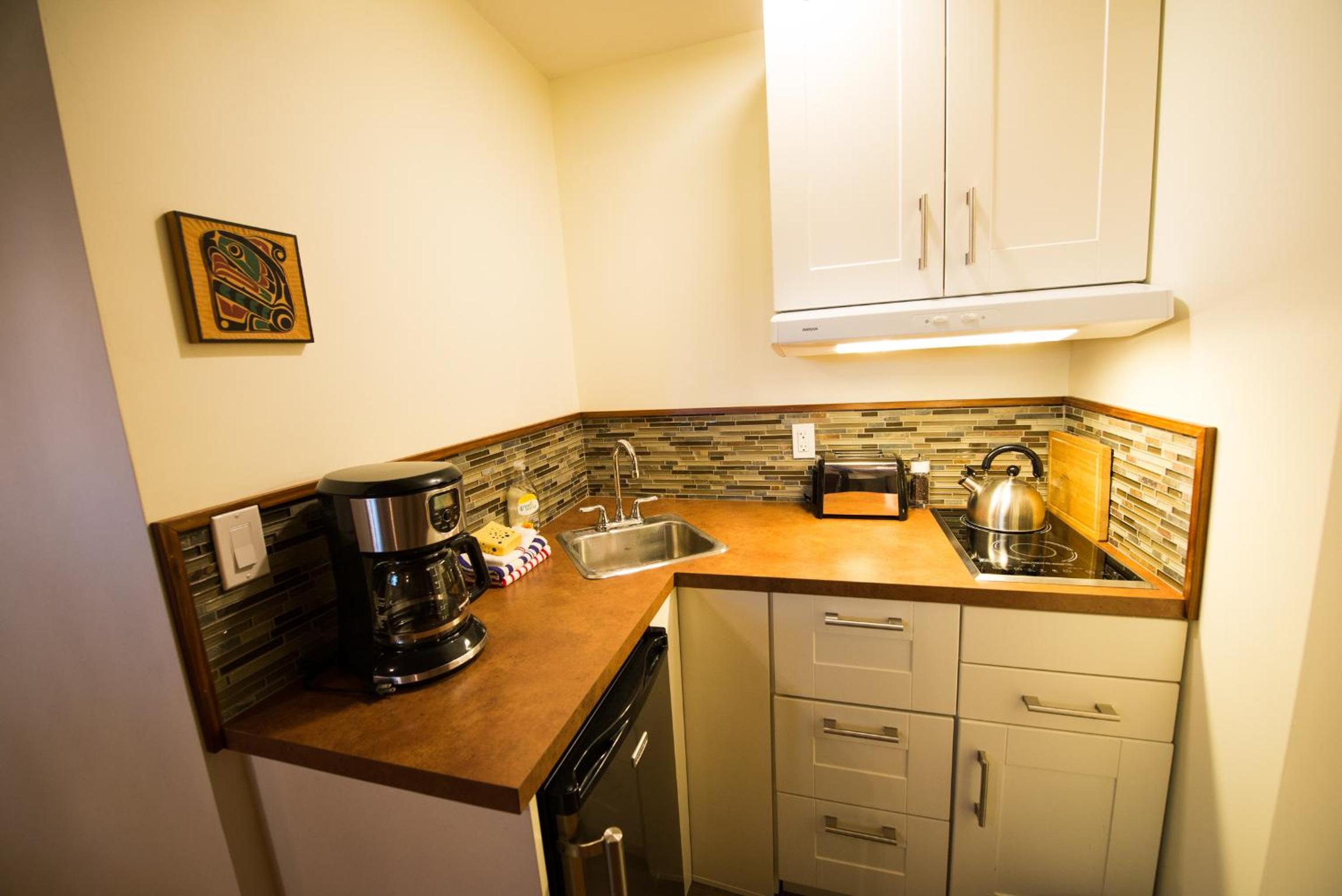 Skeena River House Bed & Breakfast