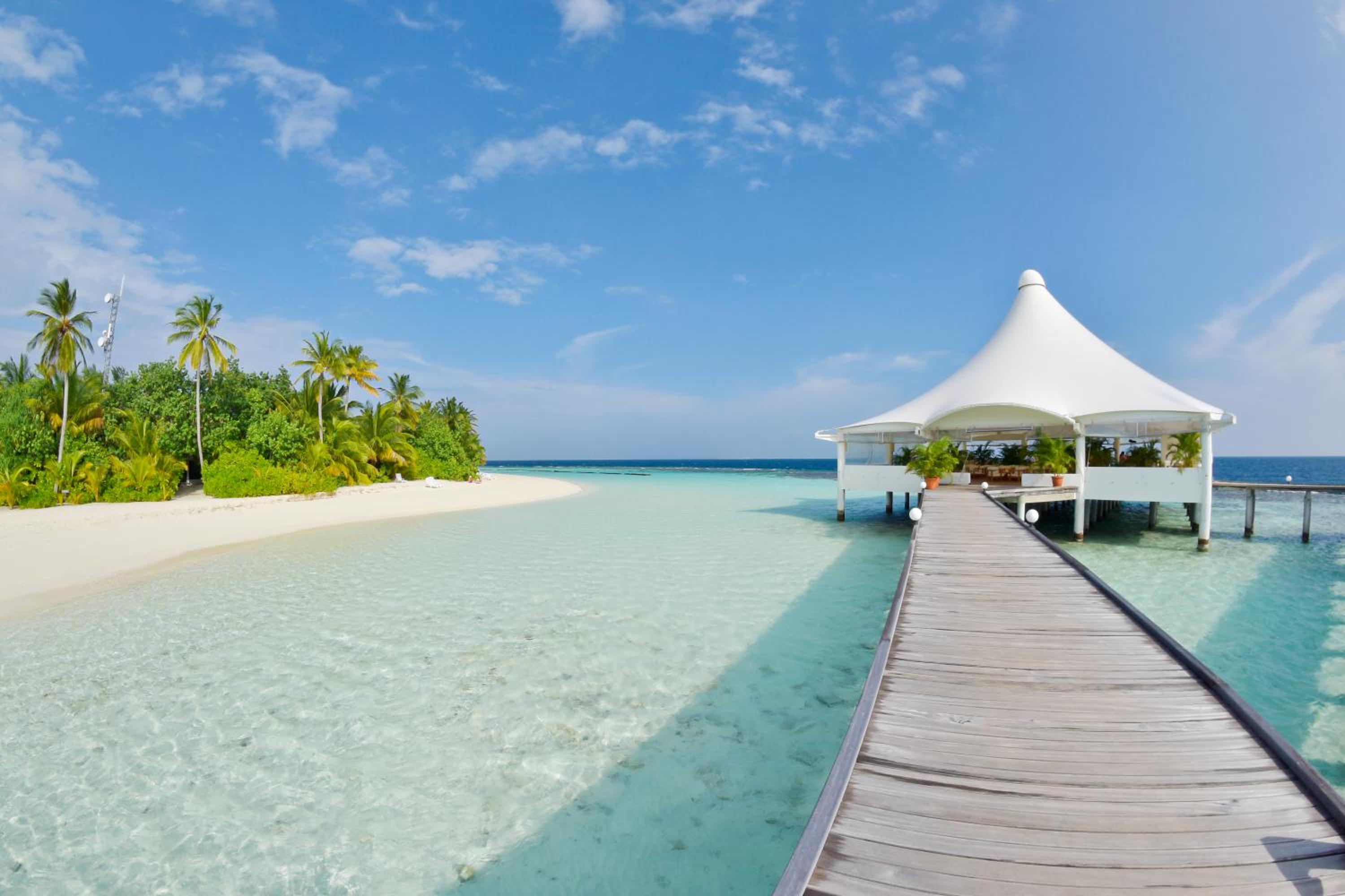 Safari Island Resort & Spa Maldives
