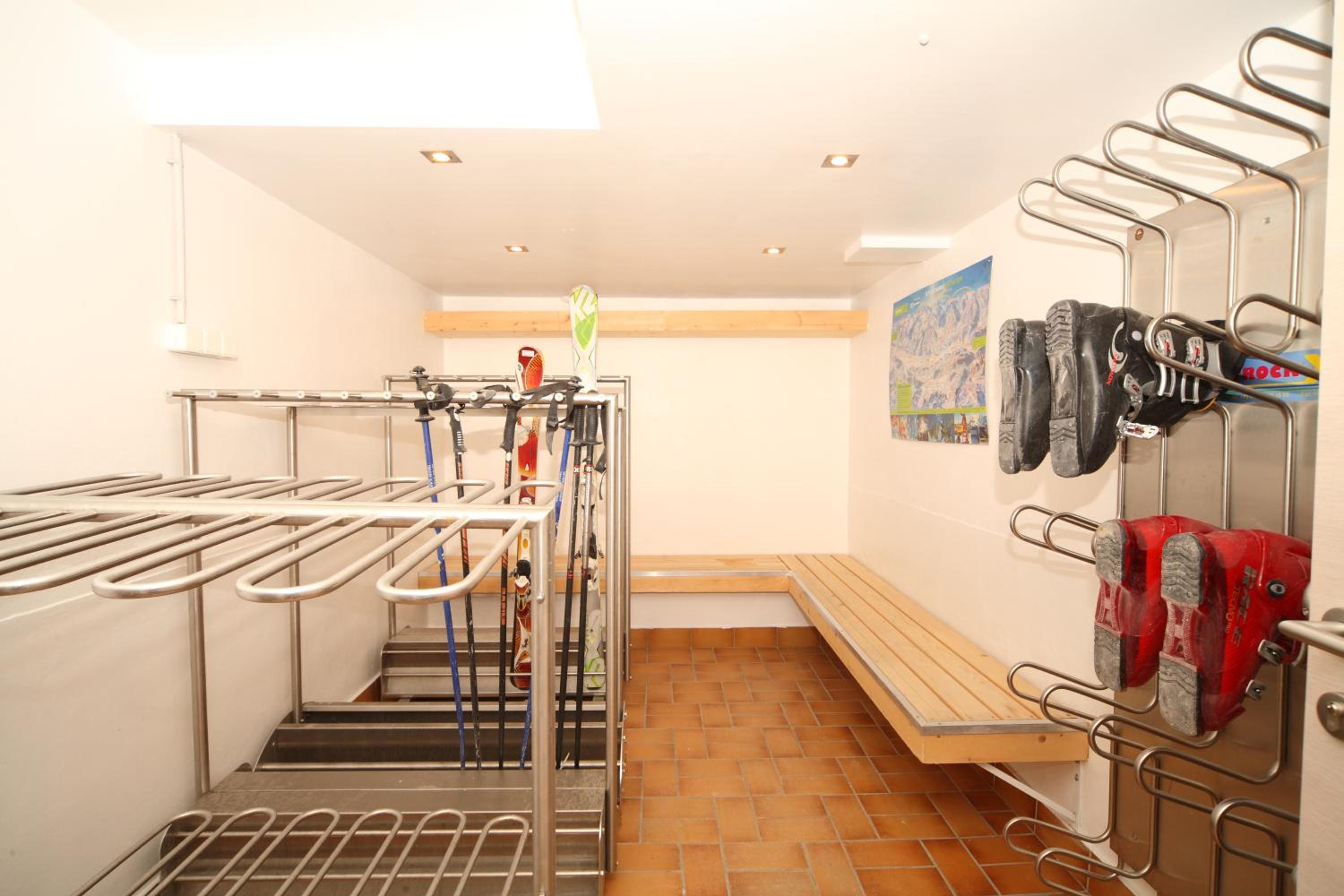 Golf & Skipension Krug