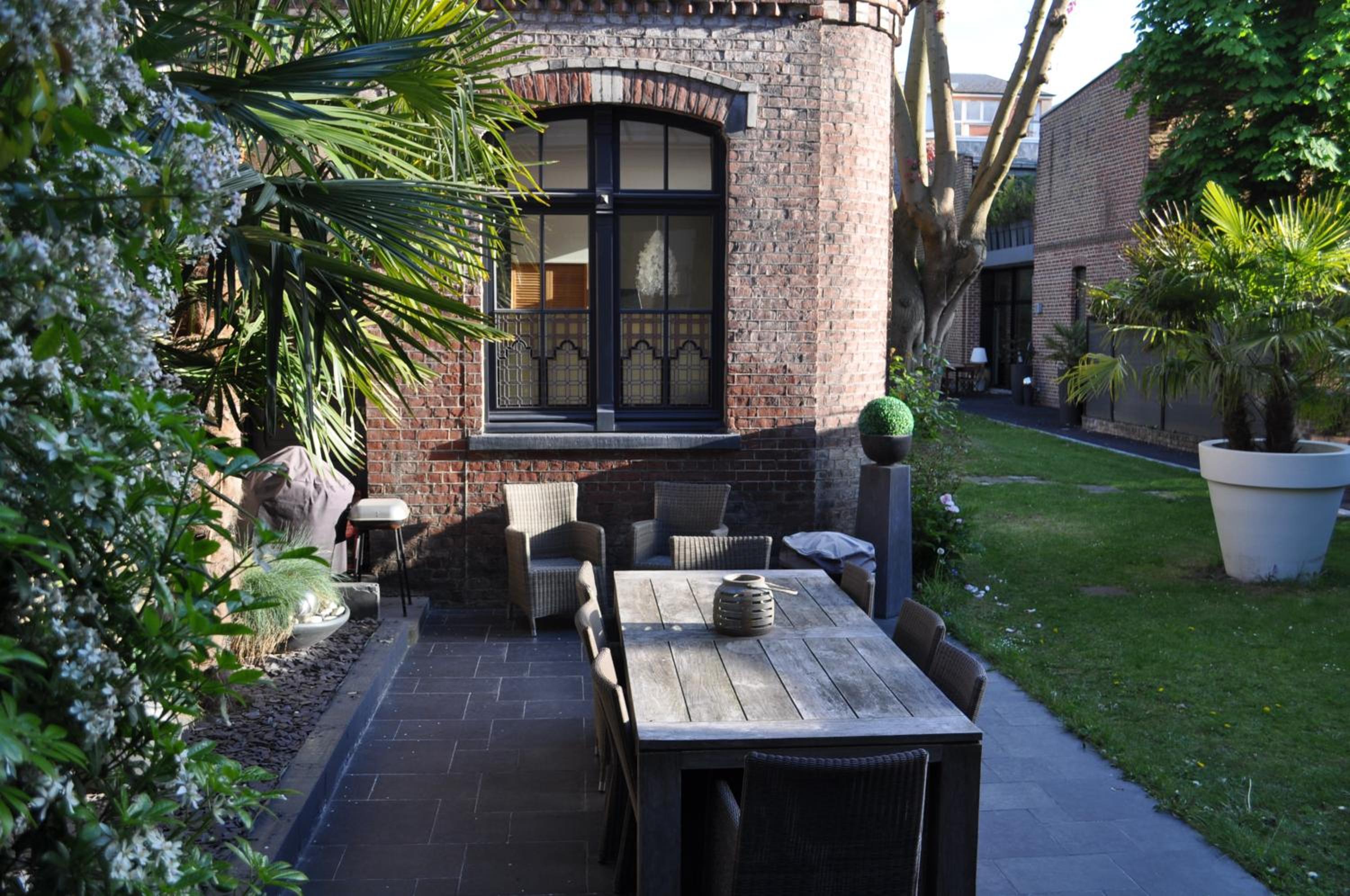 outdoor BBQ area