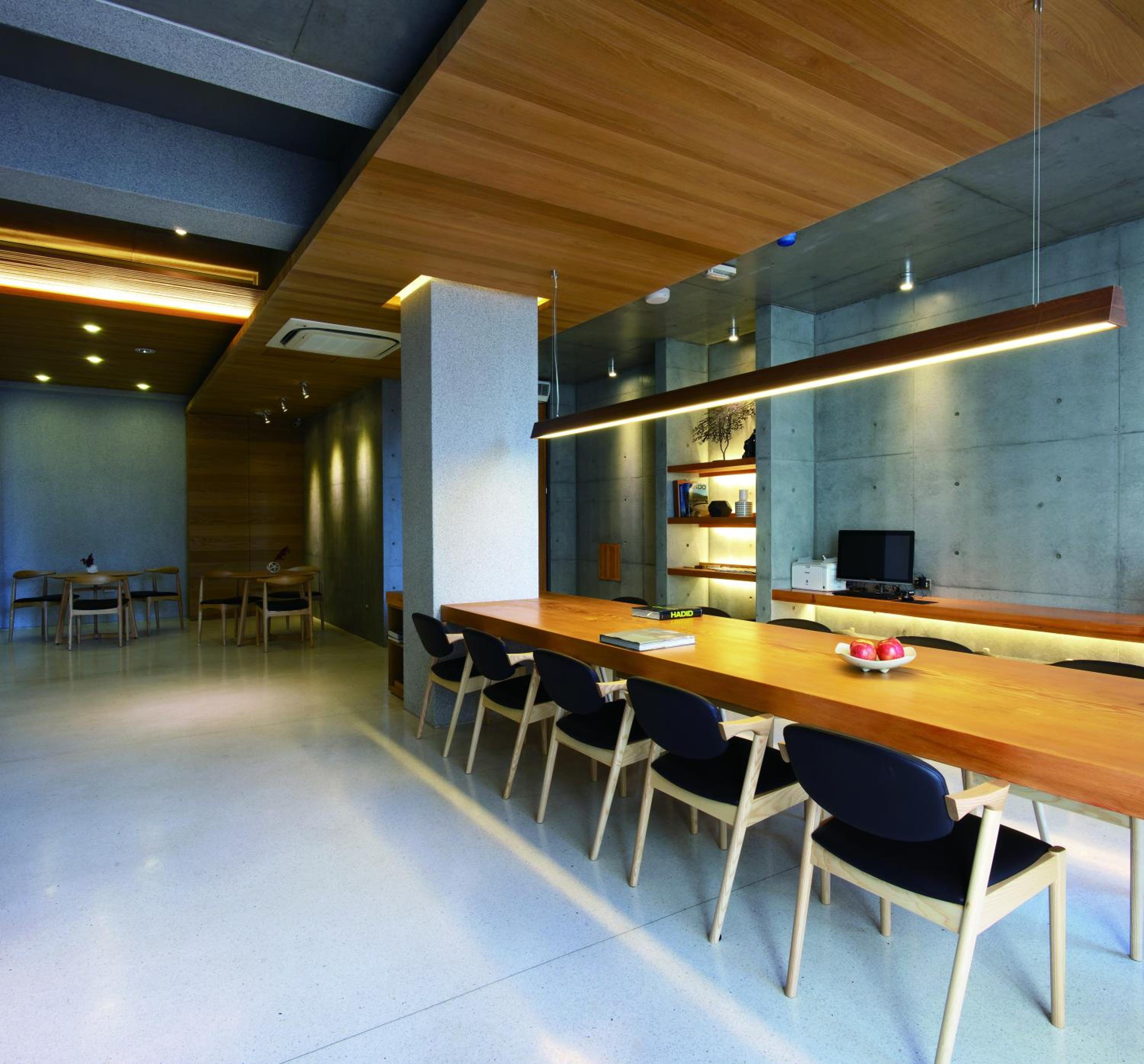 Wood Whispering Residence