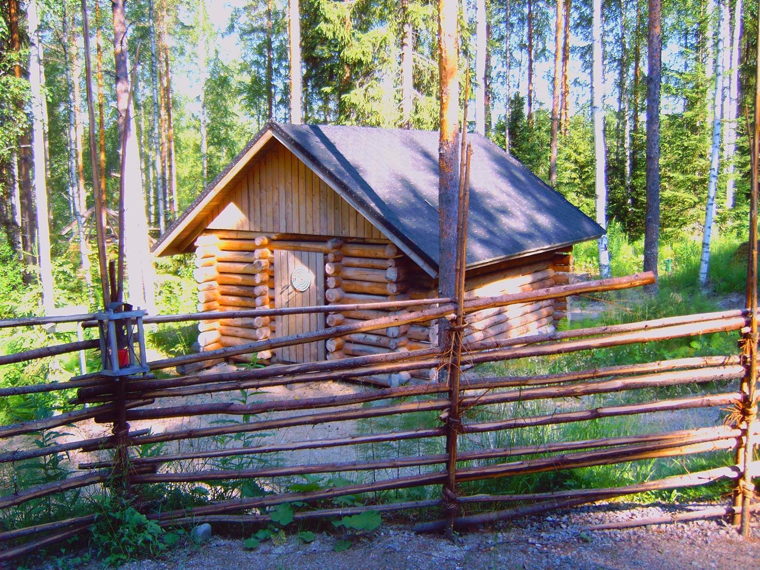 Photo 33