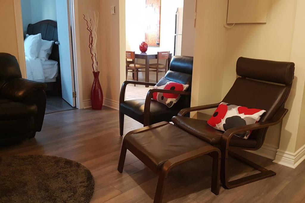 2-Bedroom Apartment Sweet #5 by Amazing Property Rentals view 4