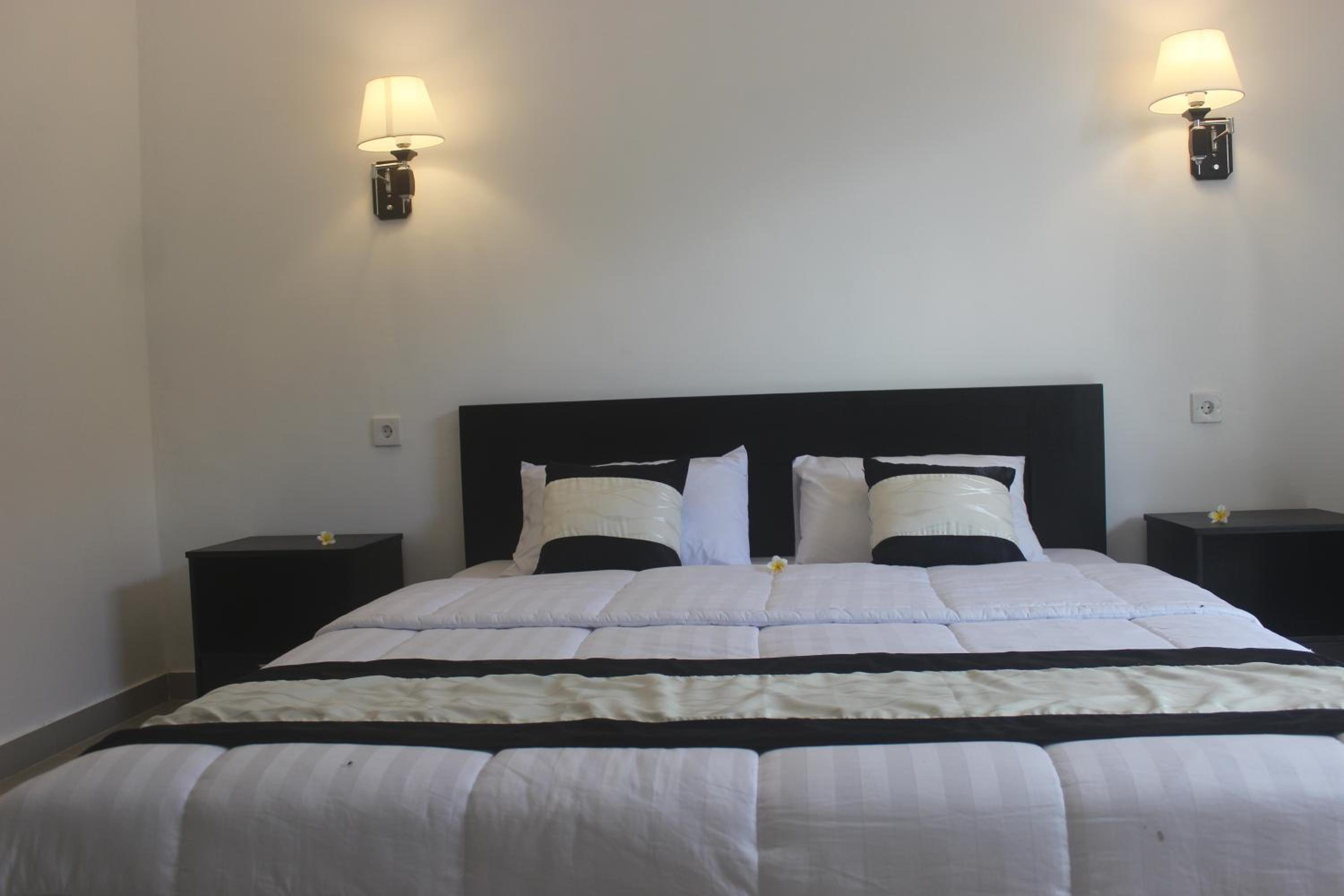 Silvy Guesthouse view 4