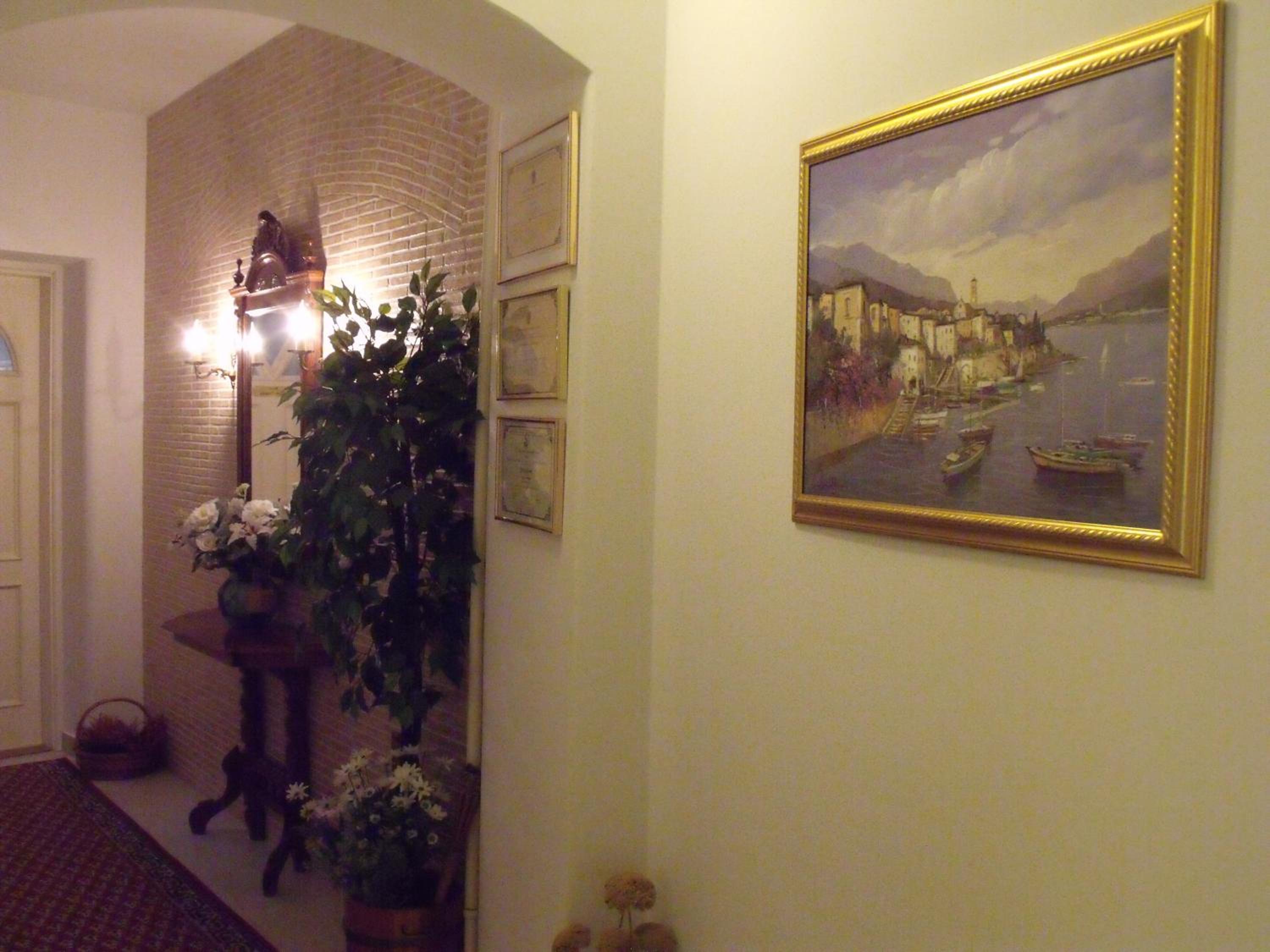 Photo 34