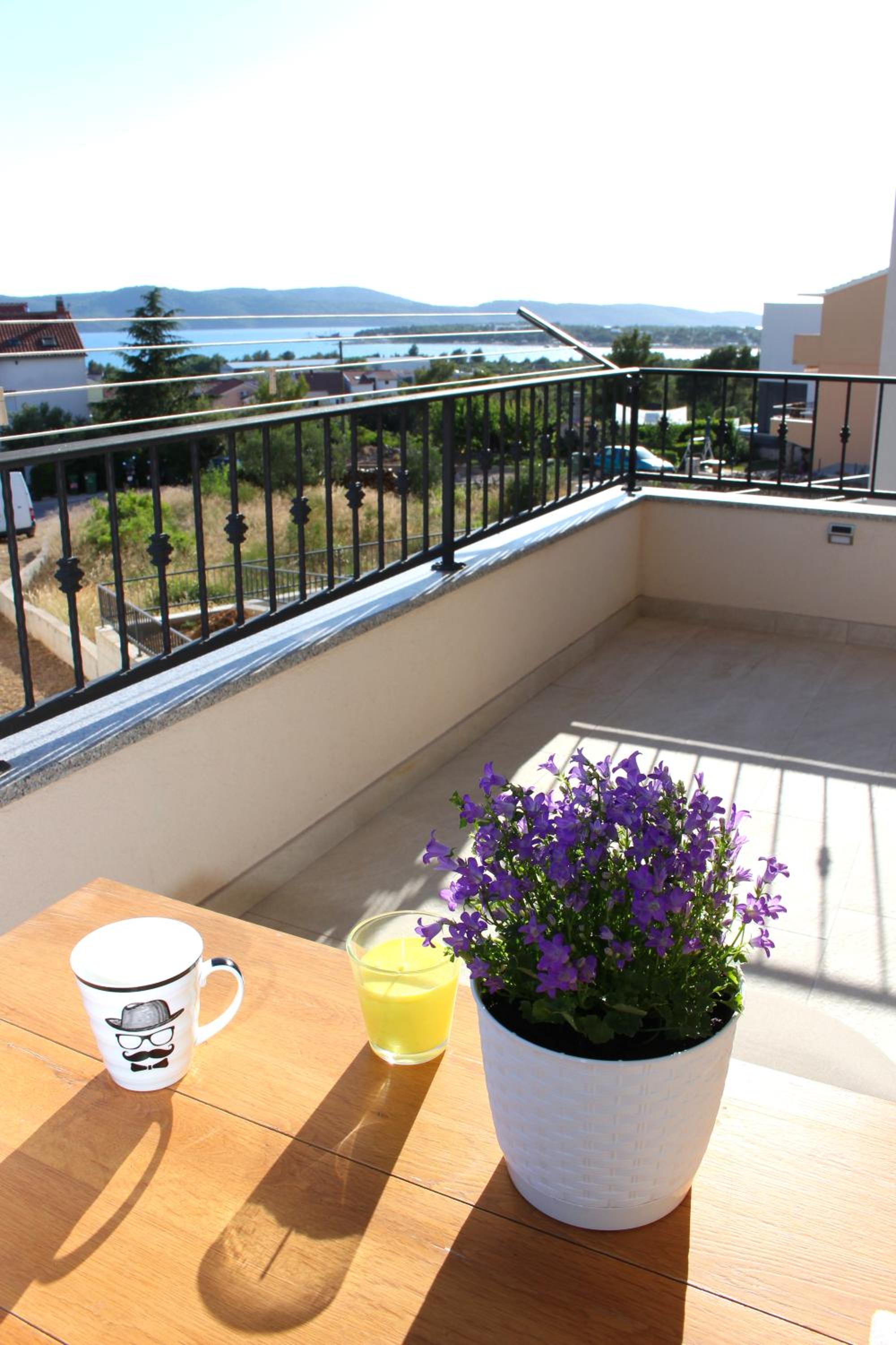 Apartment Oasis view 3